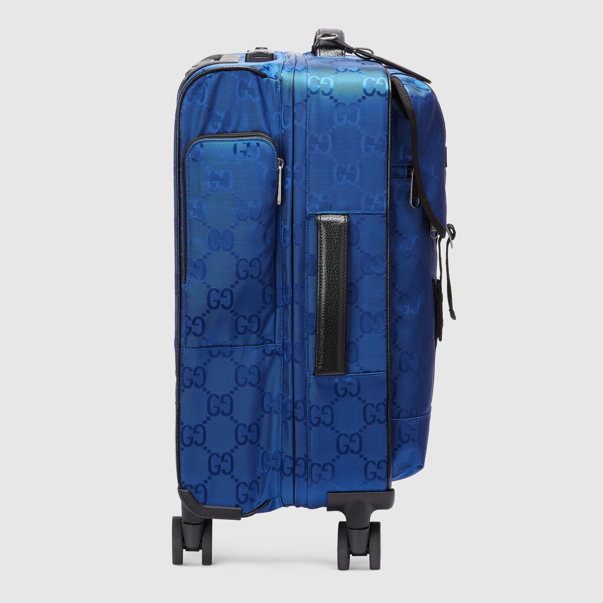 674234_UKDKN_4267_004_081_0000_Light-Gucci-Off-The-Grid-carry-on.jpg