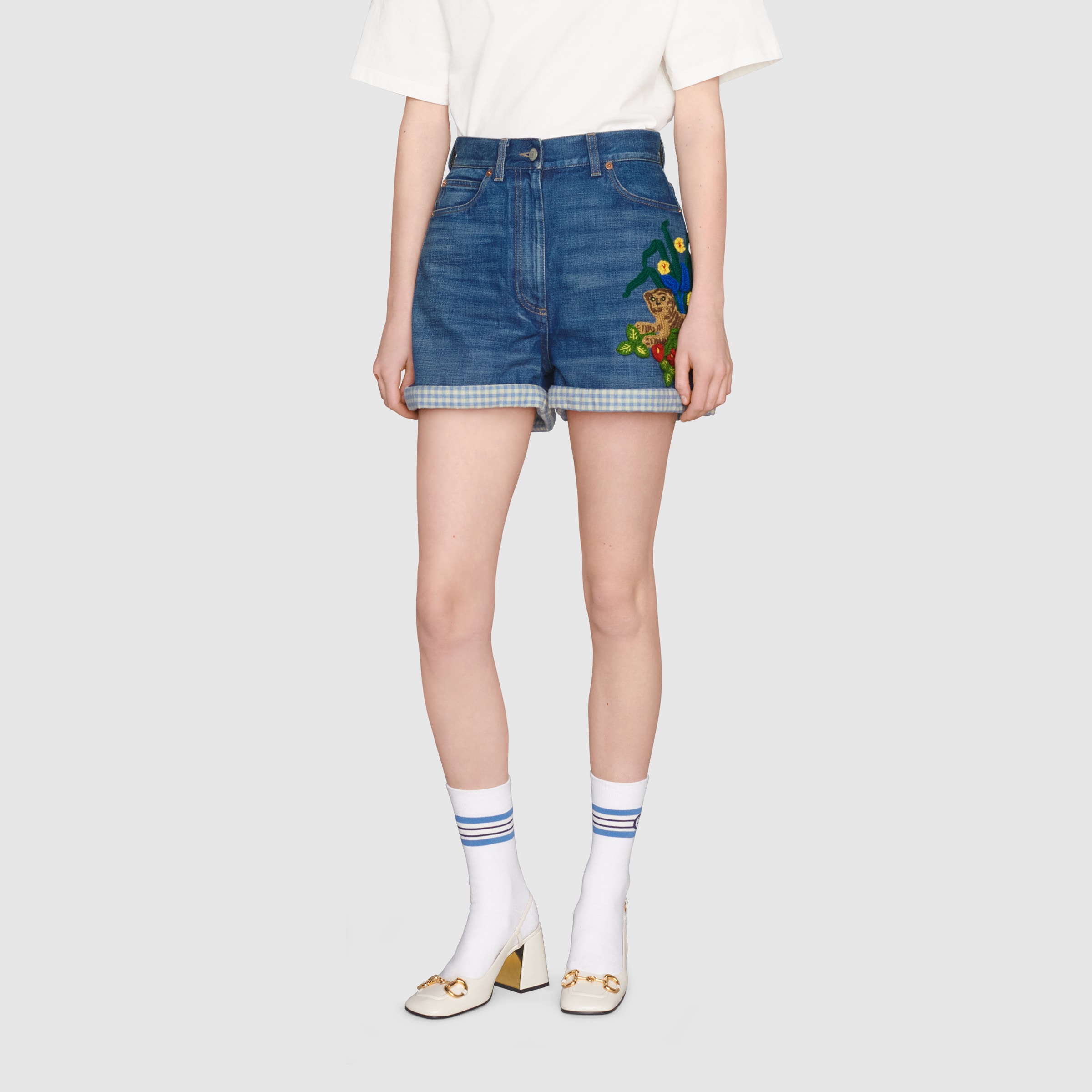 683732_XDBV7_4447_004_100_0000_Light-Gucci-Tiger-denim-shorts-with-embroidery.jpg