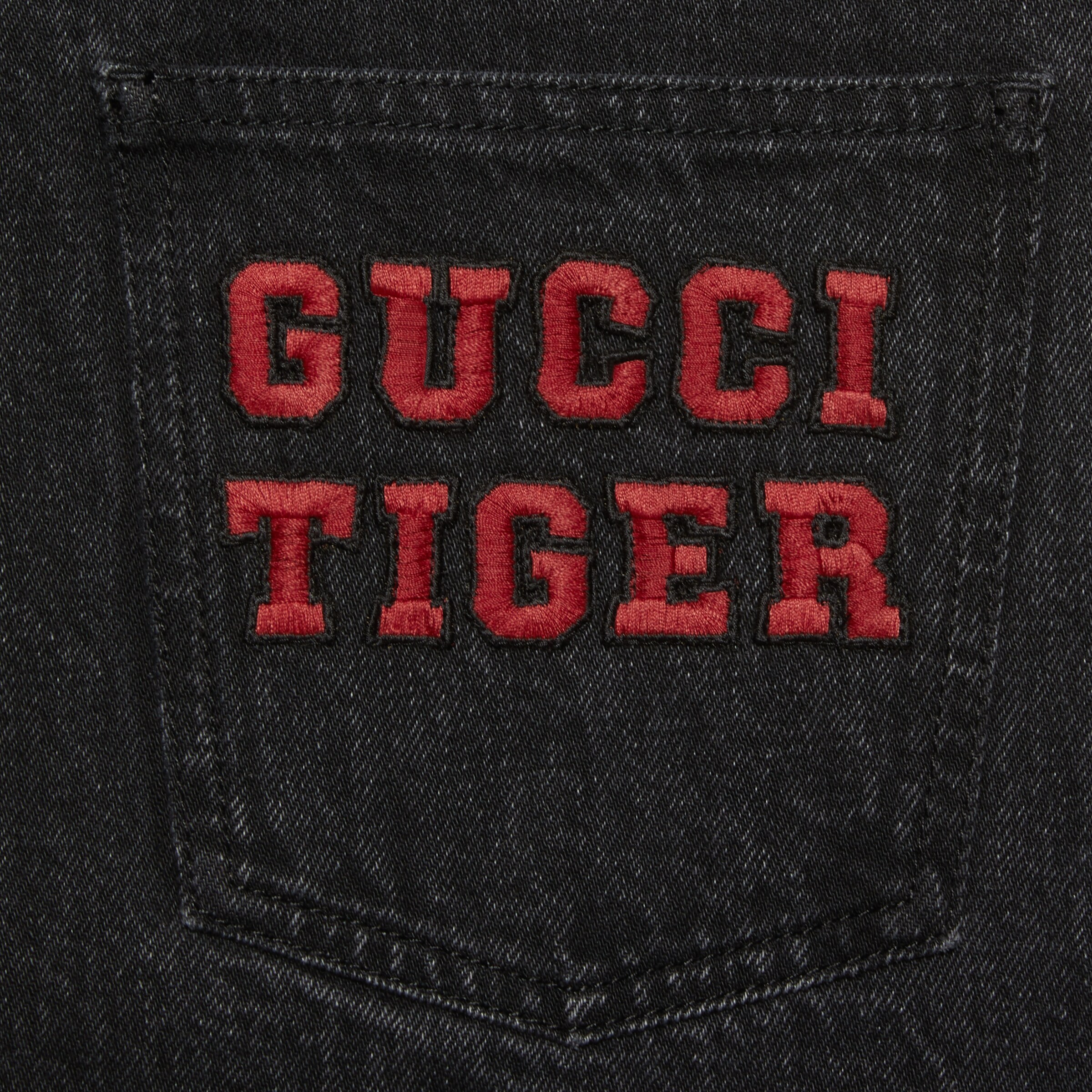 687362_XDBWJ_1043_013_100_0000_Light-Gucci-Tiger-straight-leg-denim-pant.jpg