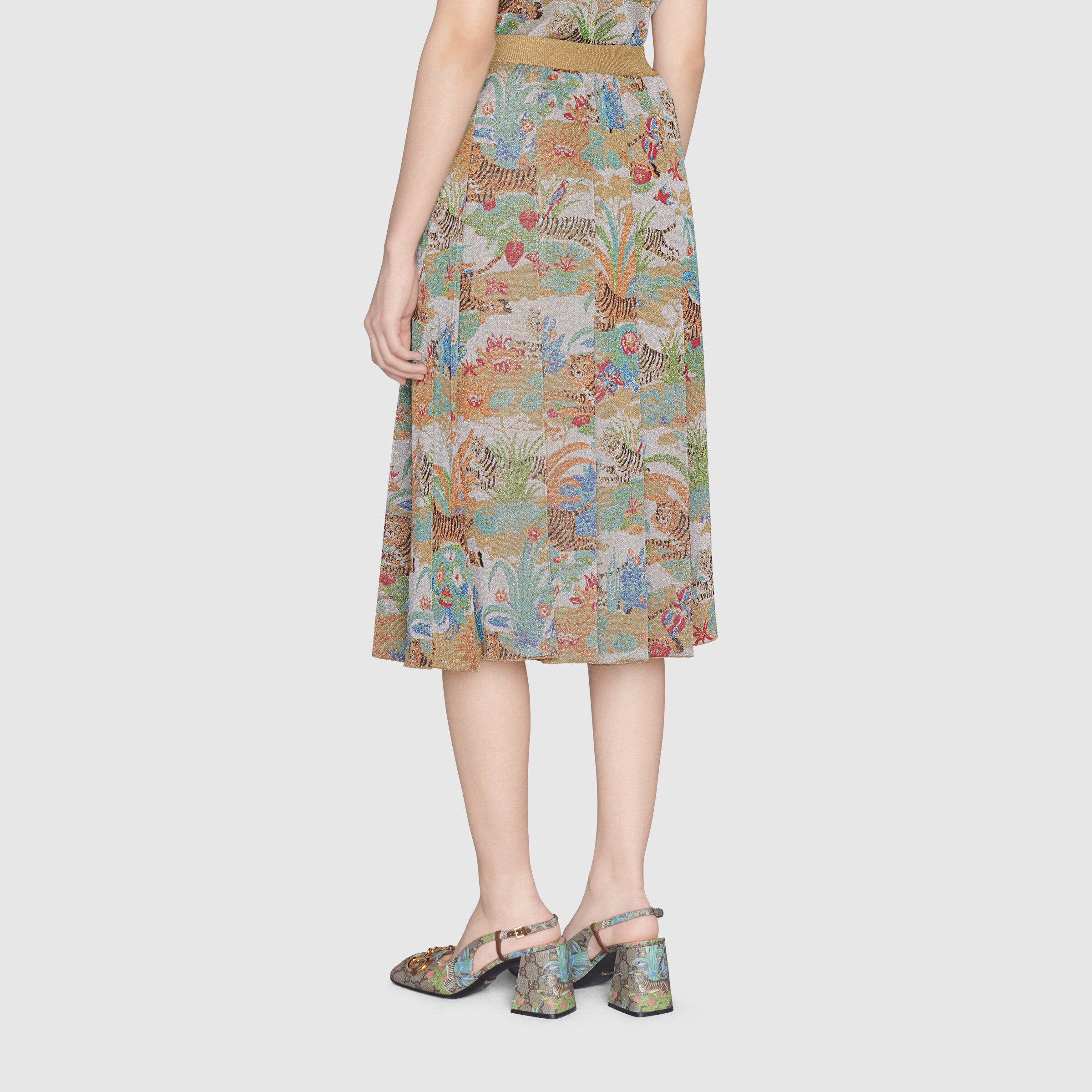 686499_XKB8U_7257_005_100_0000_Light-Gucci-Tiger-jacquard-pleated-skirt.jpg