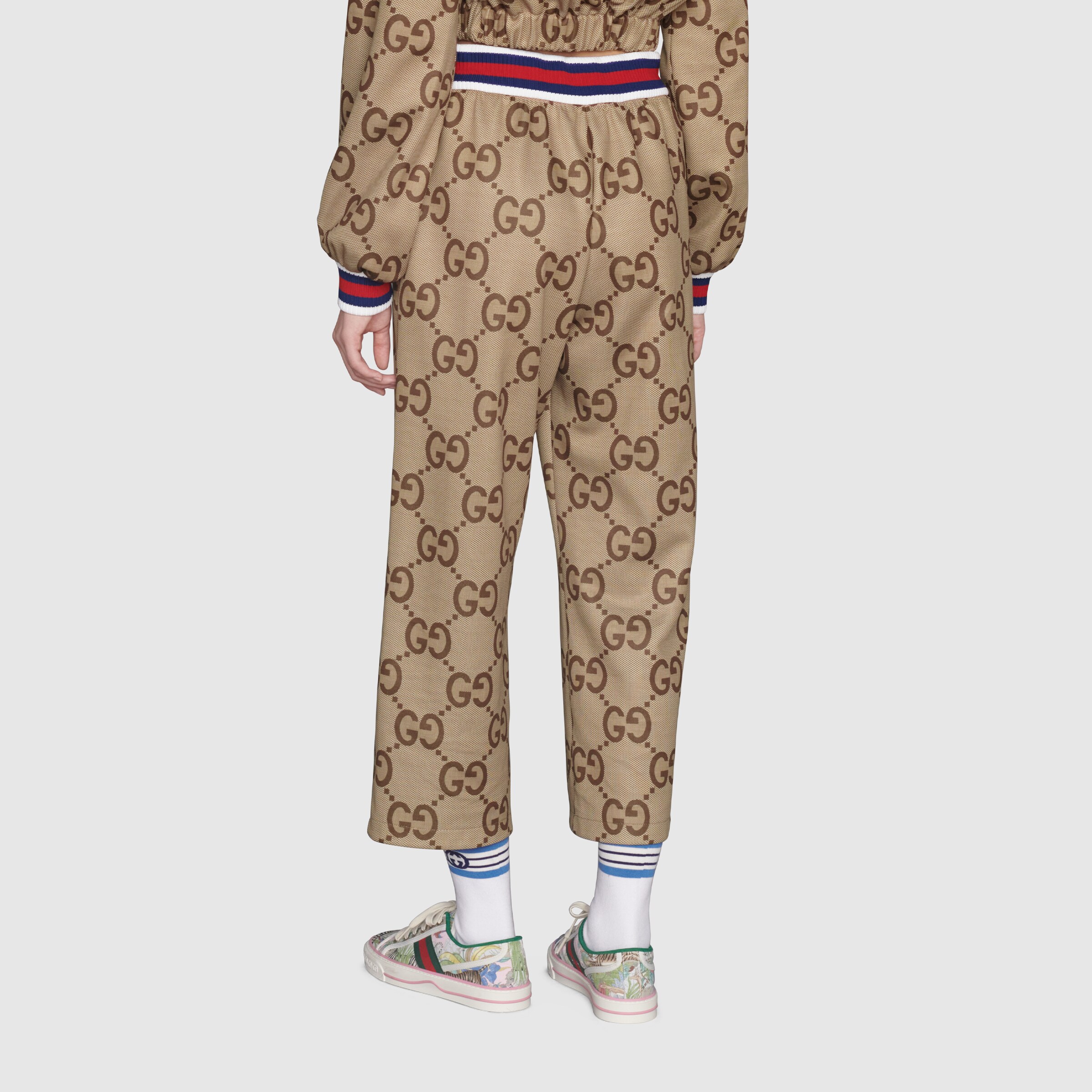 685762_XJD3N_2190_005_100_0000_Light-Gucci-Tiger-jumbo-GG-jersey-jogging-pant.jpg