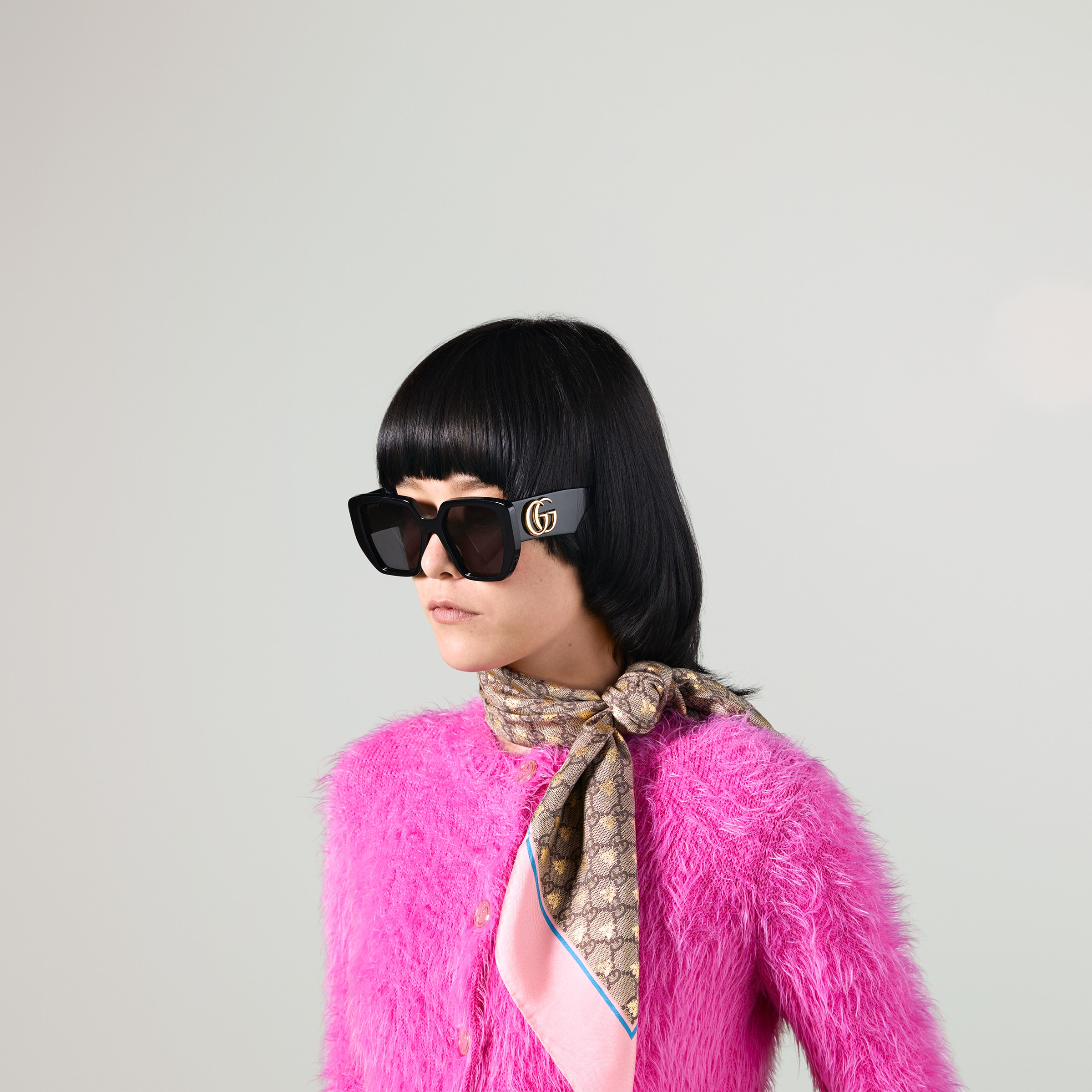 サングラス GUCCI Oval acetate sunglasses Oval-frame sunglasses in black acetate | GUCCI® US