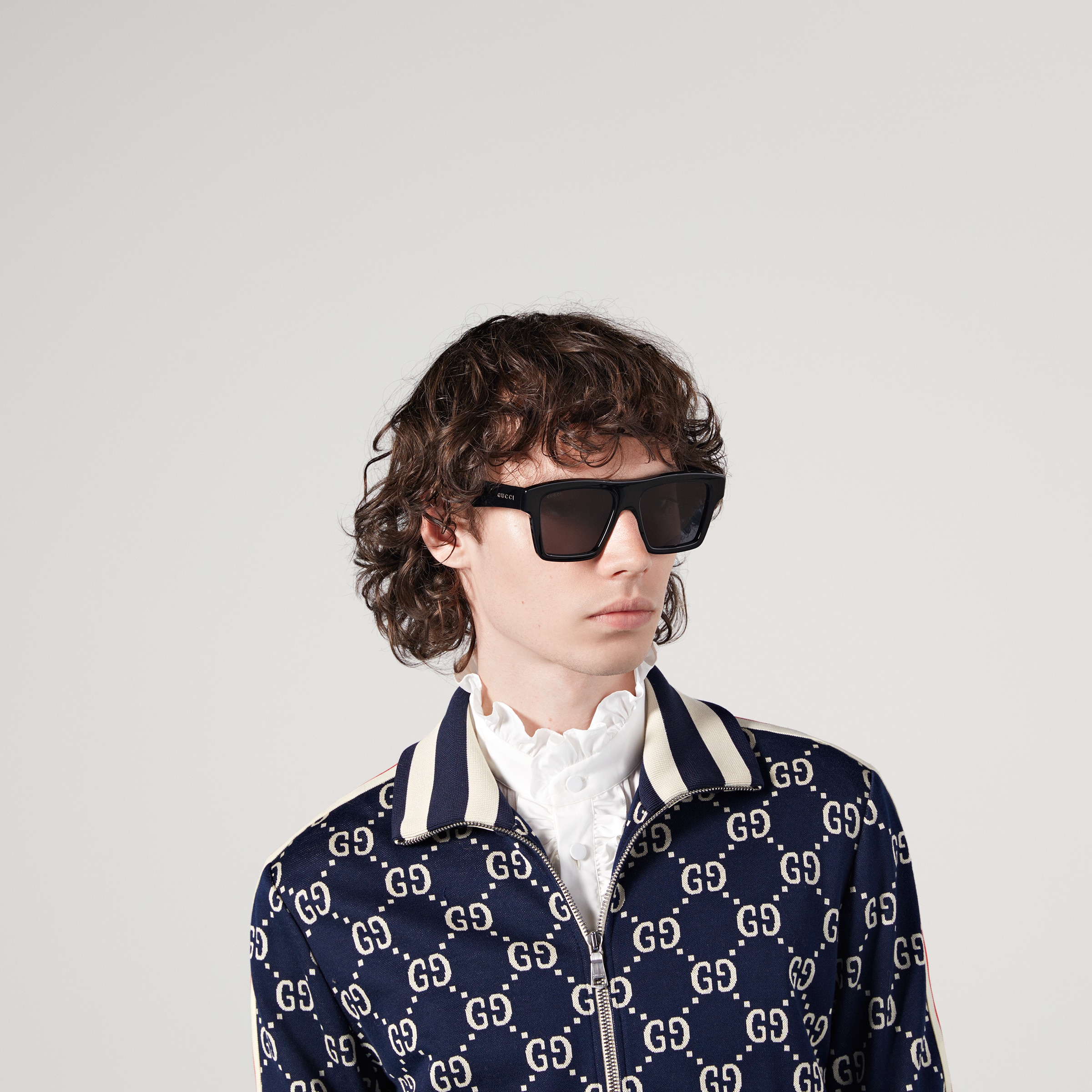 Square-frame sunglasses in black acetate | GUCCI® CA