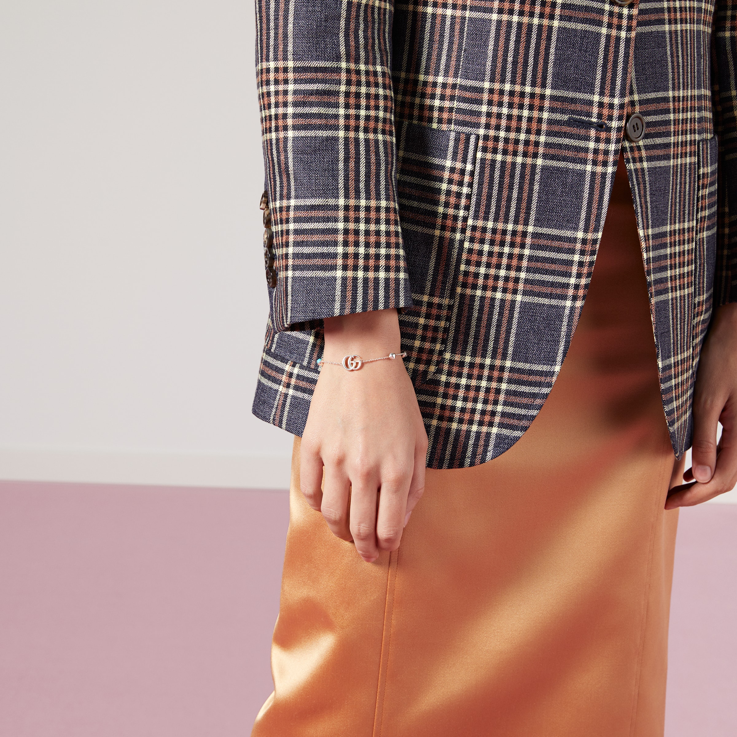 ブレスレット GUCCI Pearl bracelet Gucci Interlocking G Bracelet with Pearls - Runway Catalog