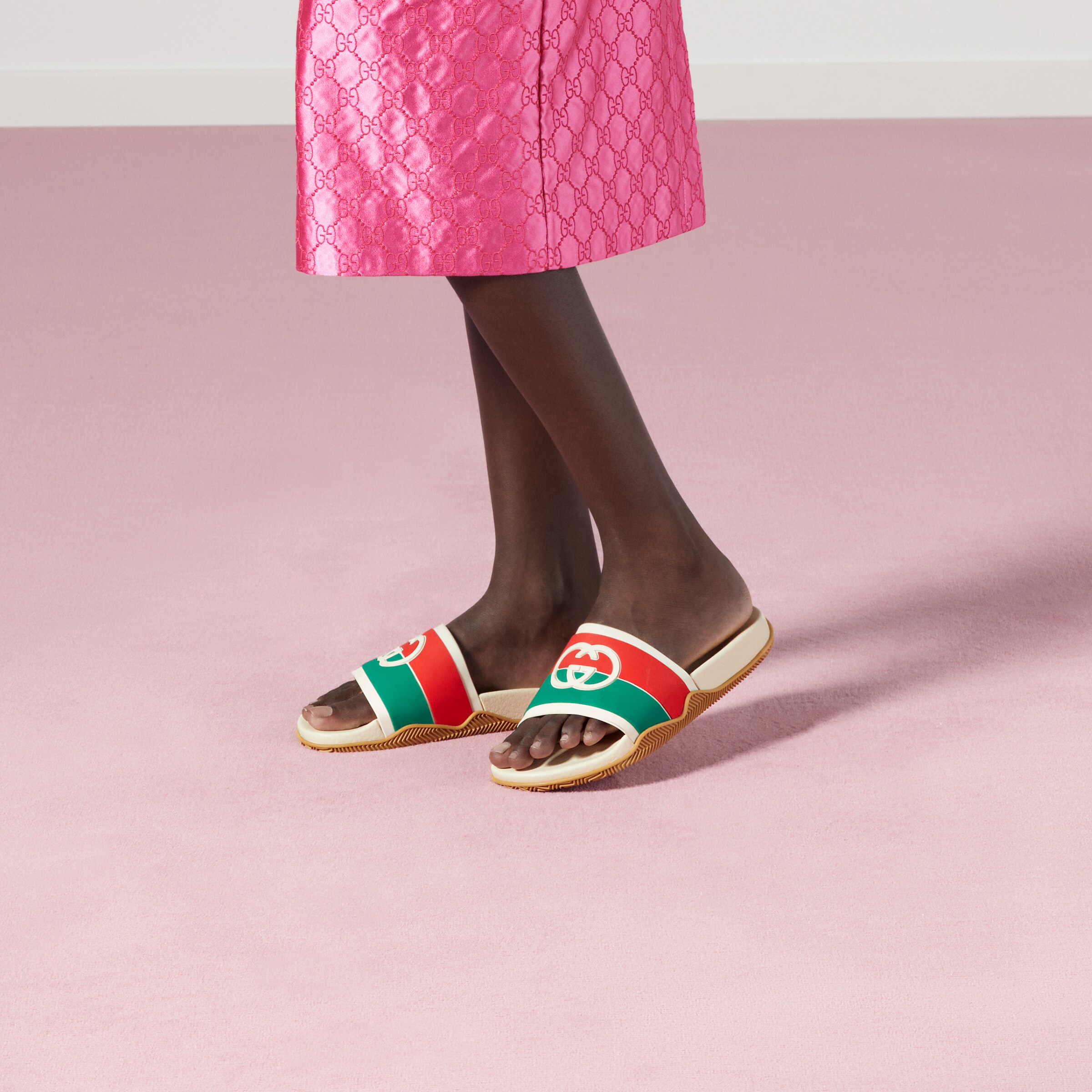 Women's Interlocking G slide sandal in red, green and white rubber