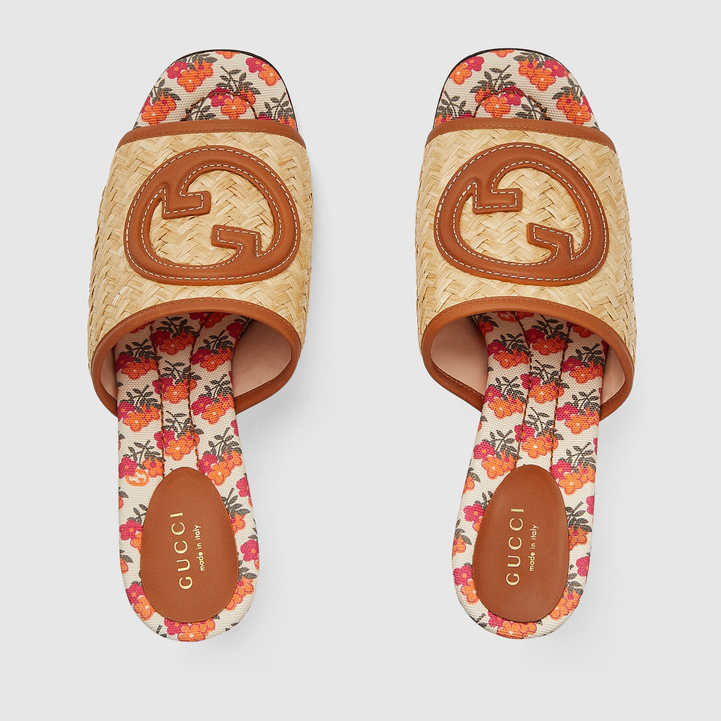 Women's Interlocking G slide sandal in natural raffia | GUCCI® US