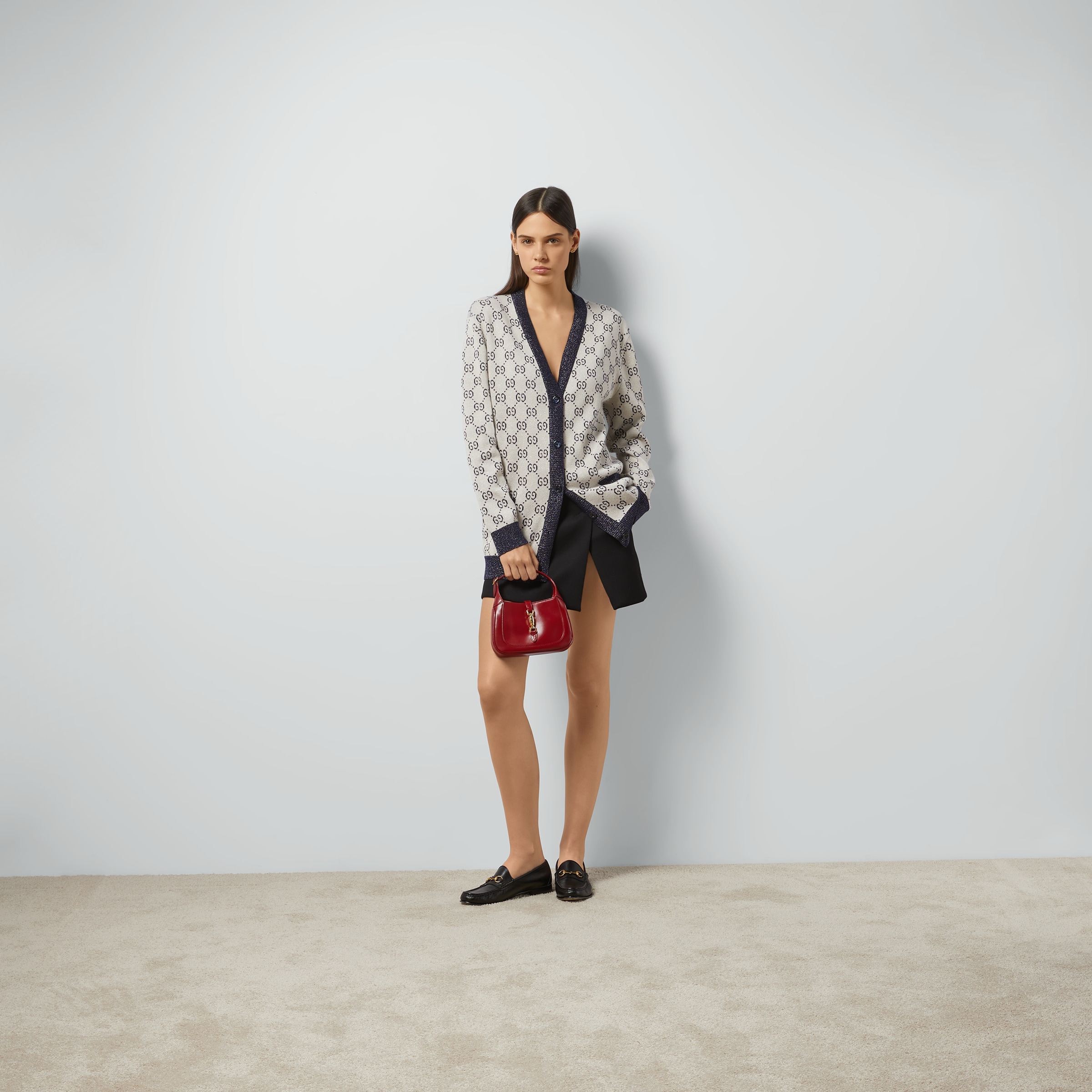 692727_XKB54_9071_002_100_0000