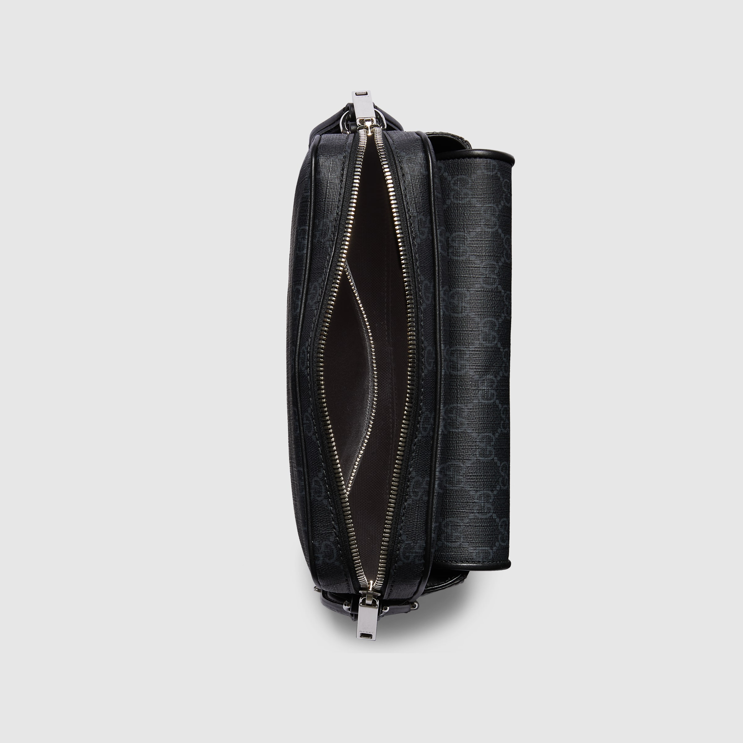 GUCCI ブラックデニムポーチ 795479_FADJA_1042_013_084_0000