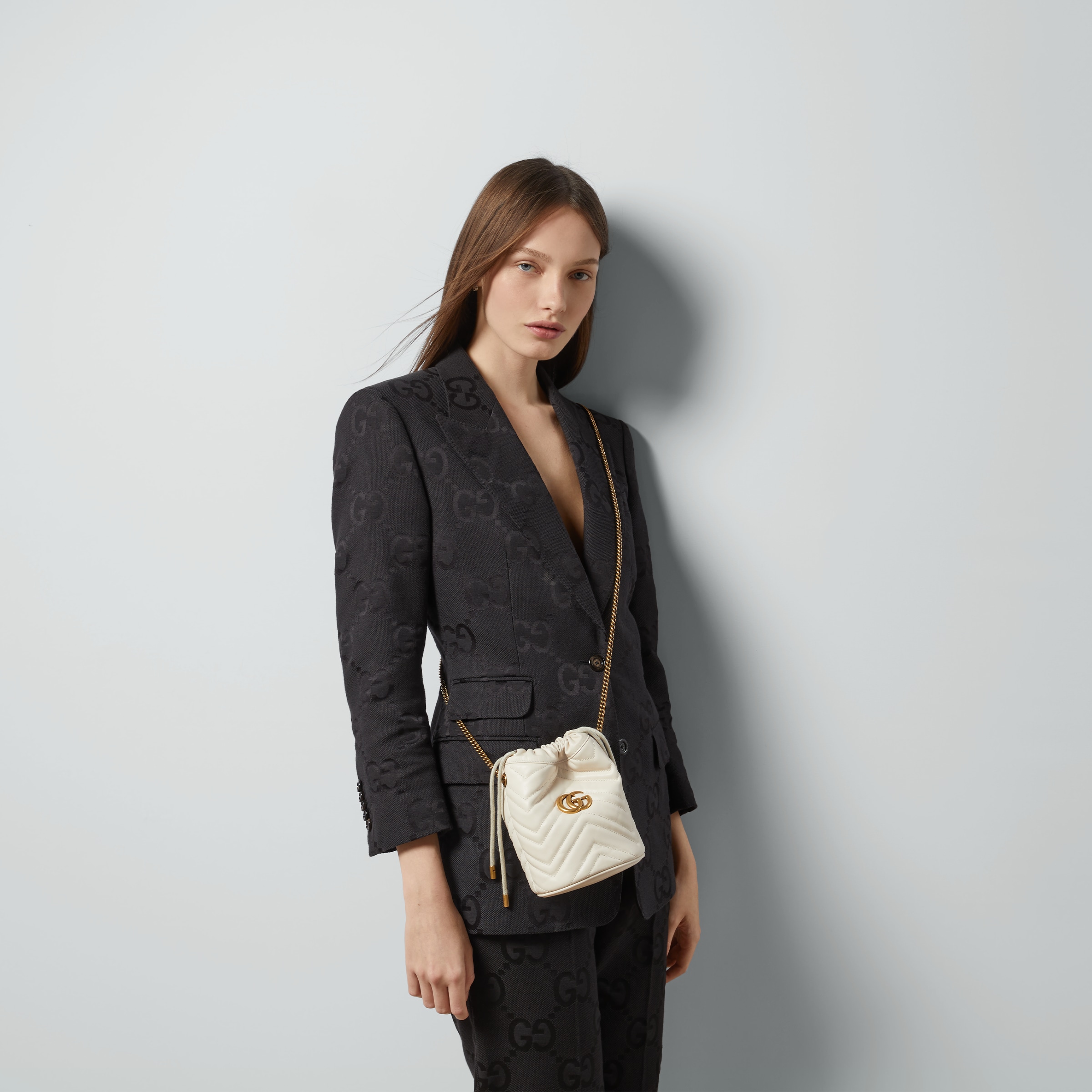 GG MARMONT SMALL BUCKET BAG