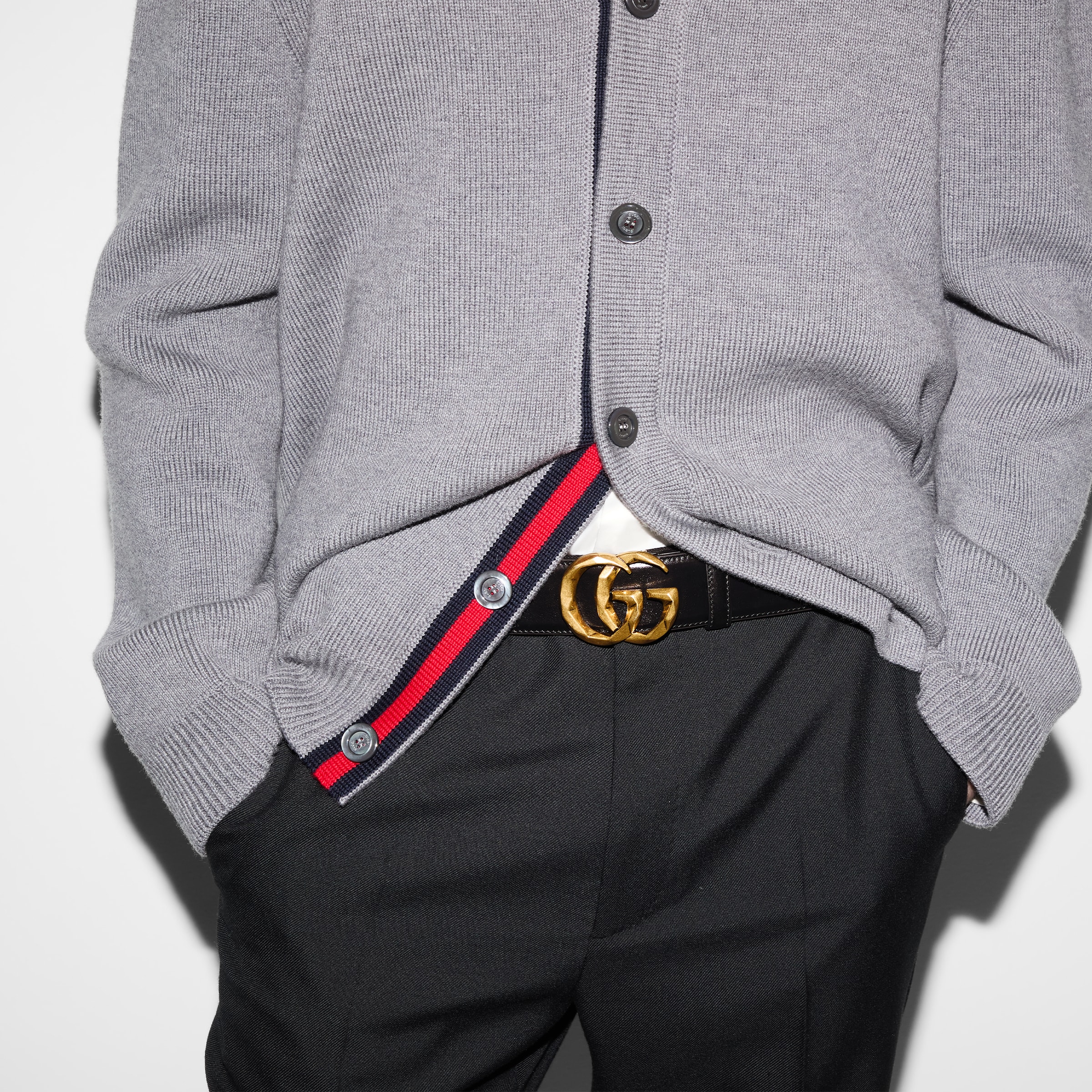 ◆◆VIP◆◆ GUCCI GG ラージ ベルトバッグ ジャンボ GG ラージ ベルトバッグブラック レザー | GUCCI公式