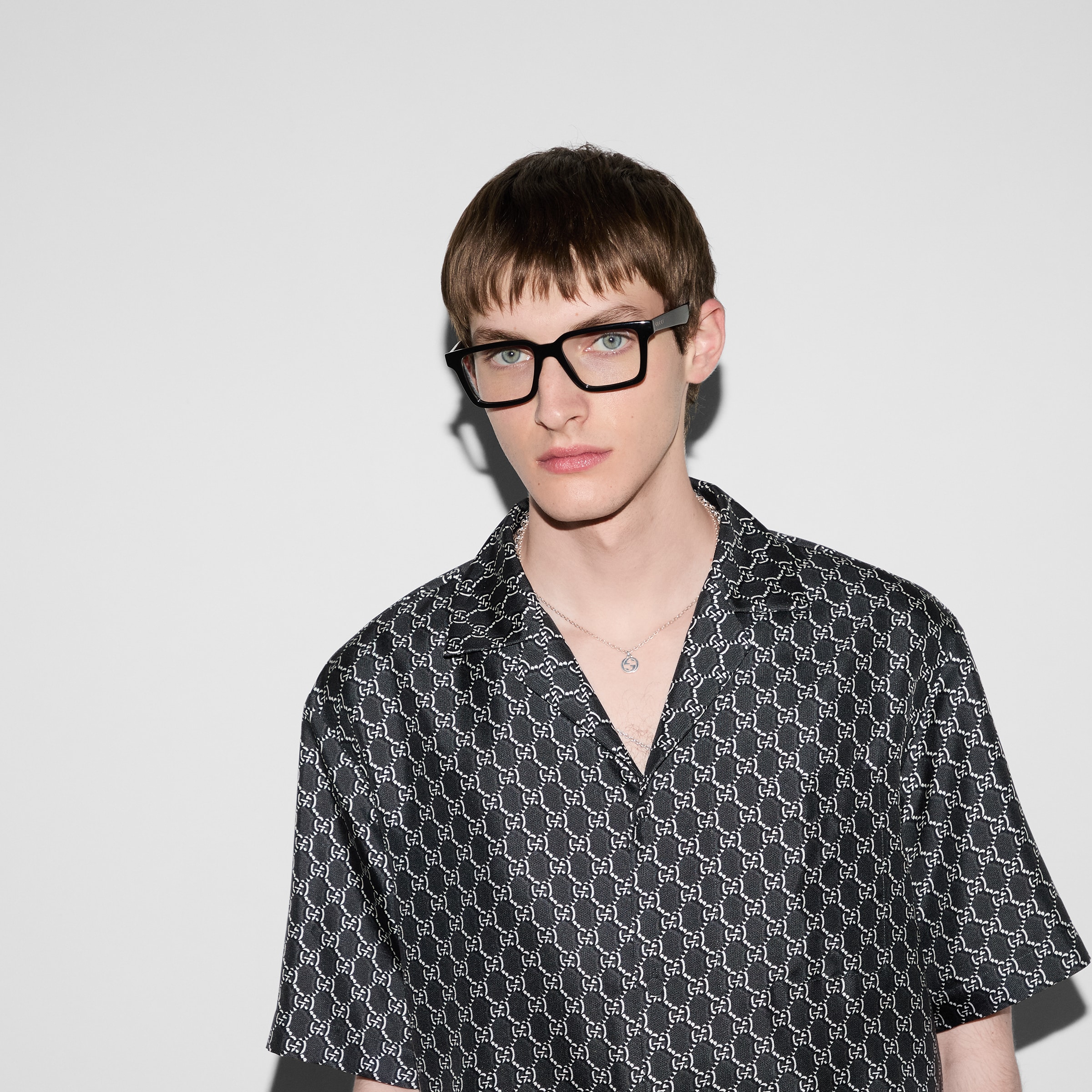 GUCCI グッチ サングラス RECTANGULAR-FRAME WITH CRYSTALS