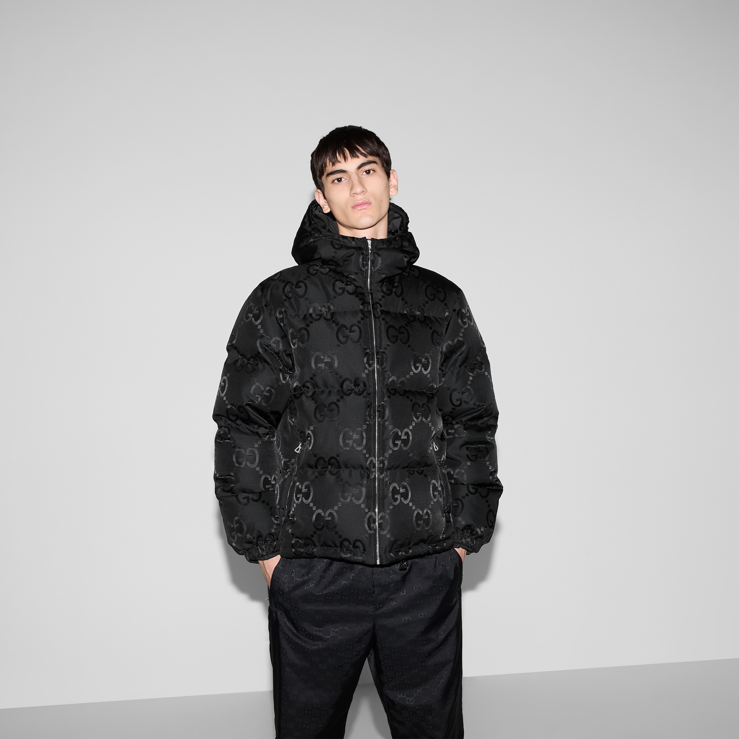 GUCCI ブラック ジャケット XL Jumbo GG canvas jacket in black | GUCCI® JP