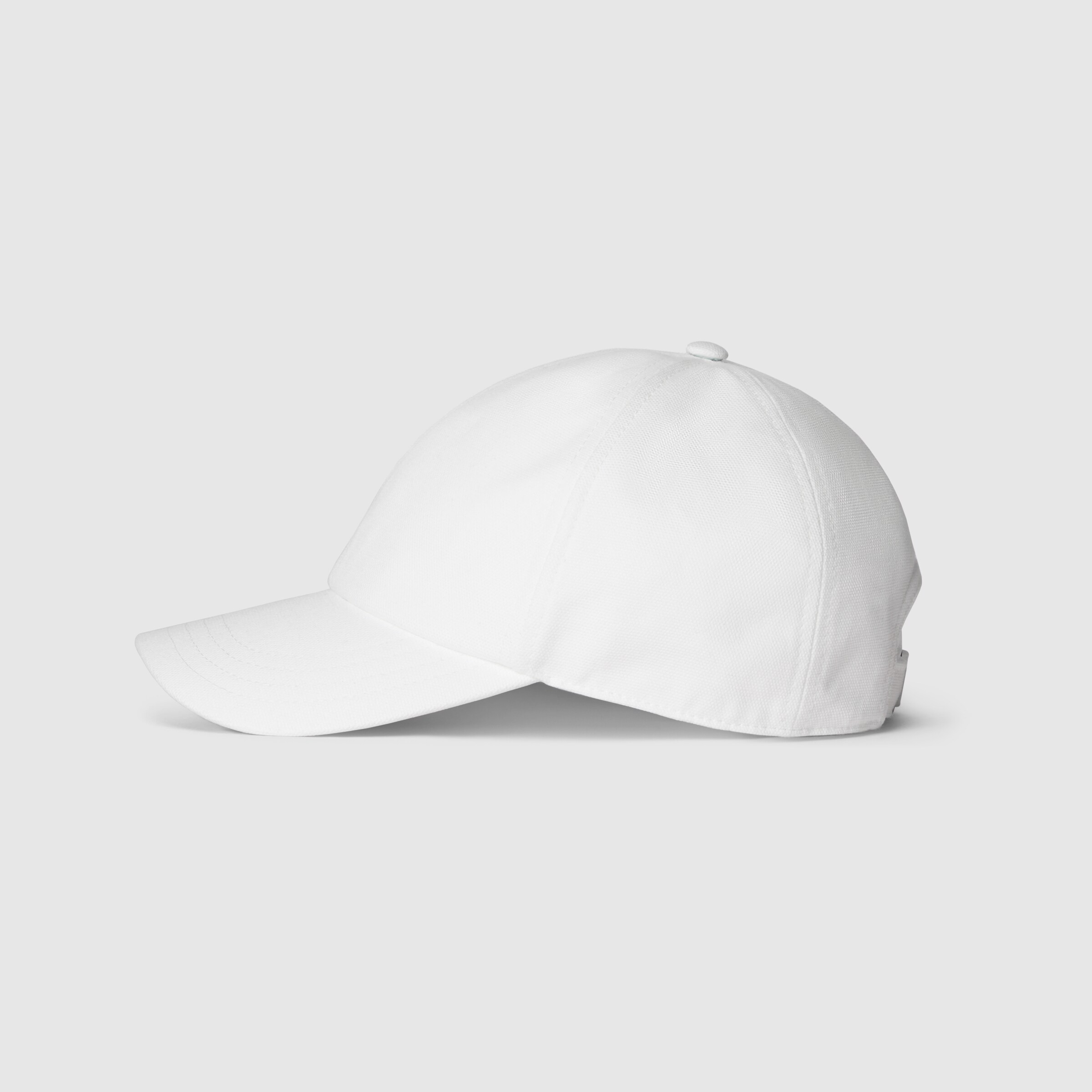 Gucci ホワイト コットンキャップ Children's GG canvas baseball hat in white | GUCCI® CA