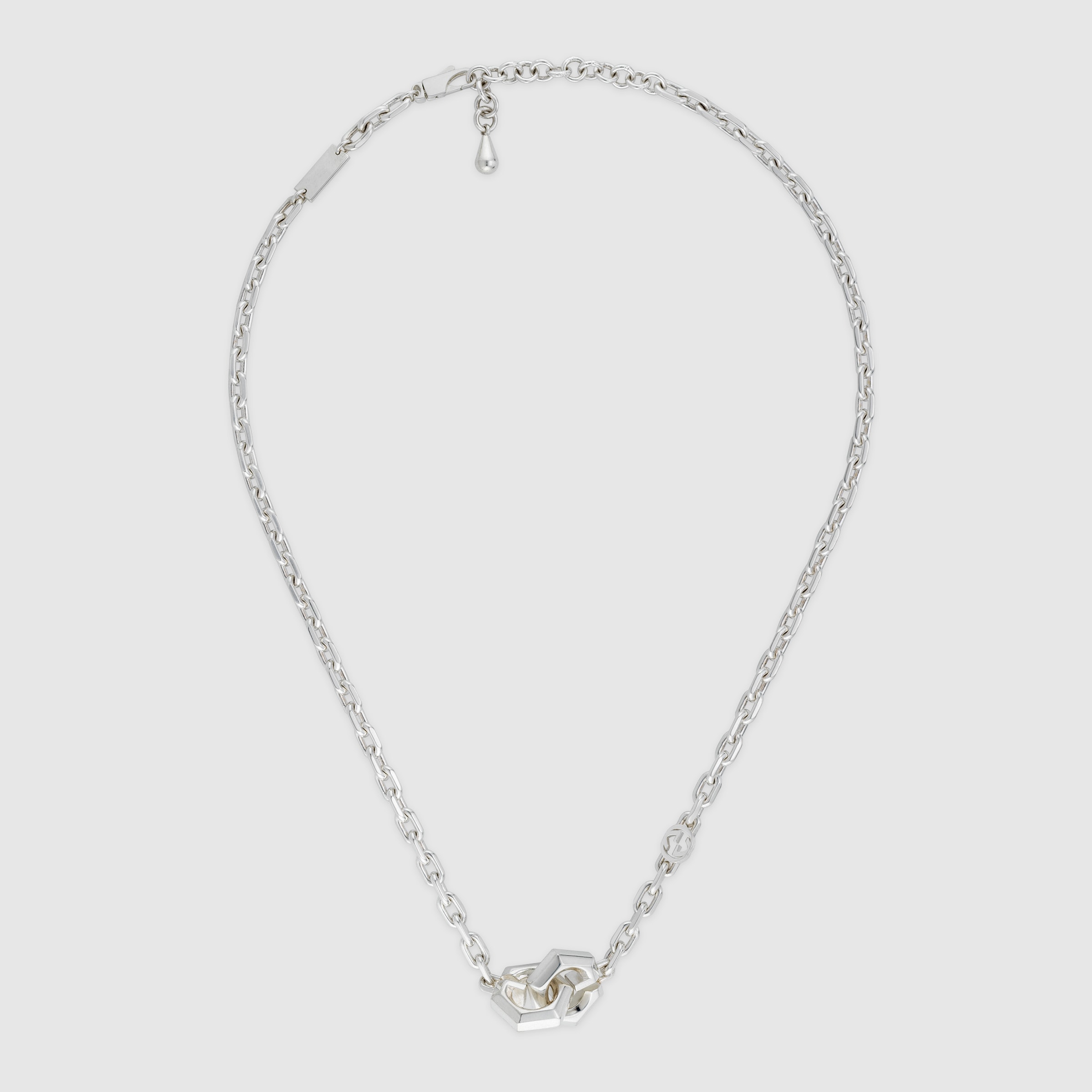Chain necklace with geometric G in 941 sterling silver Chain necklace with geometric G in 941 sterling silver