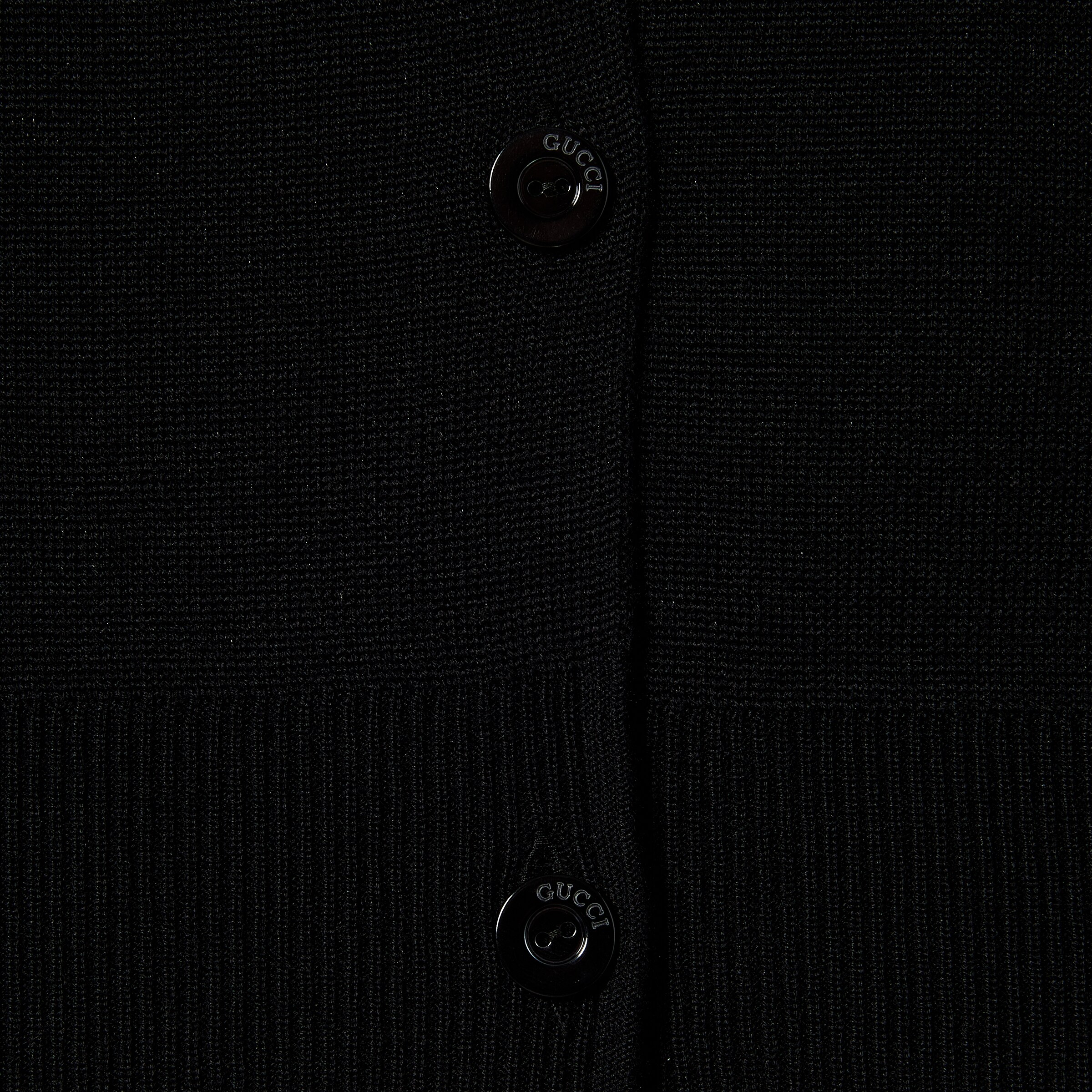 人気商品の Wool top with Gucci intarsia in black | GUCCI® US ウェア