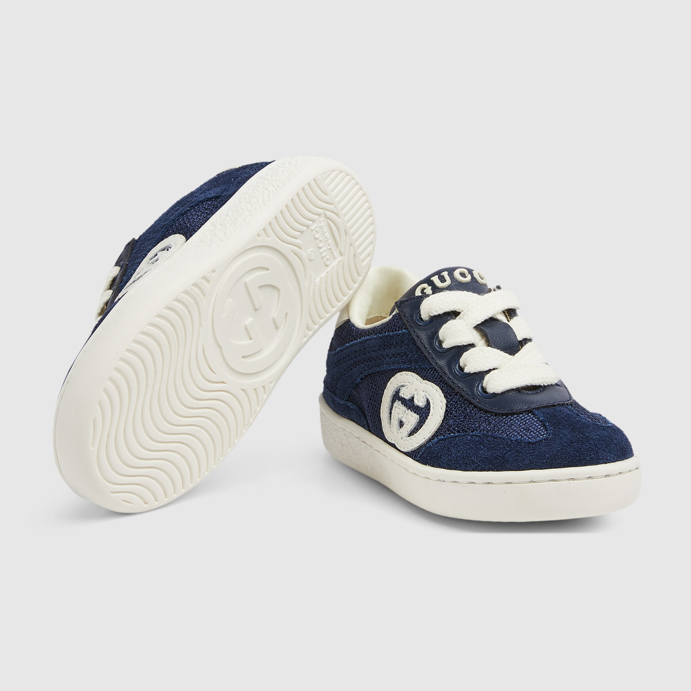 812673_AAEDN_4141_015_100_0000