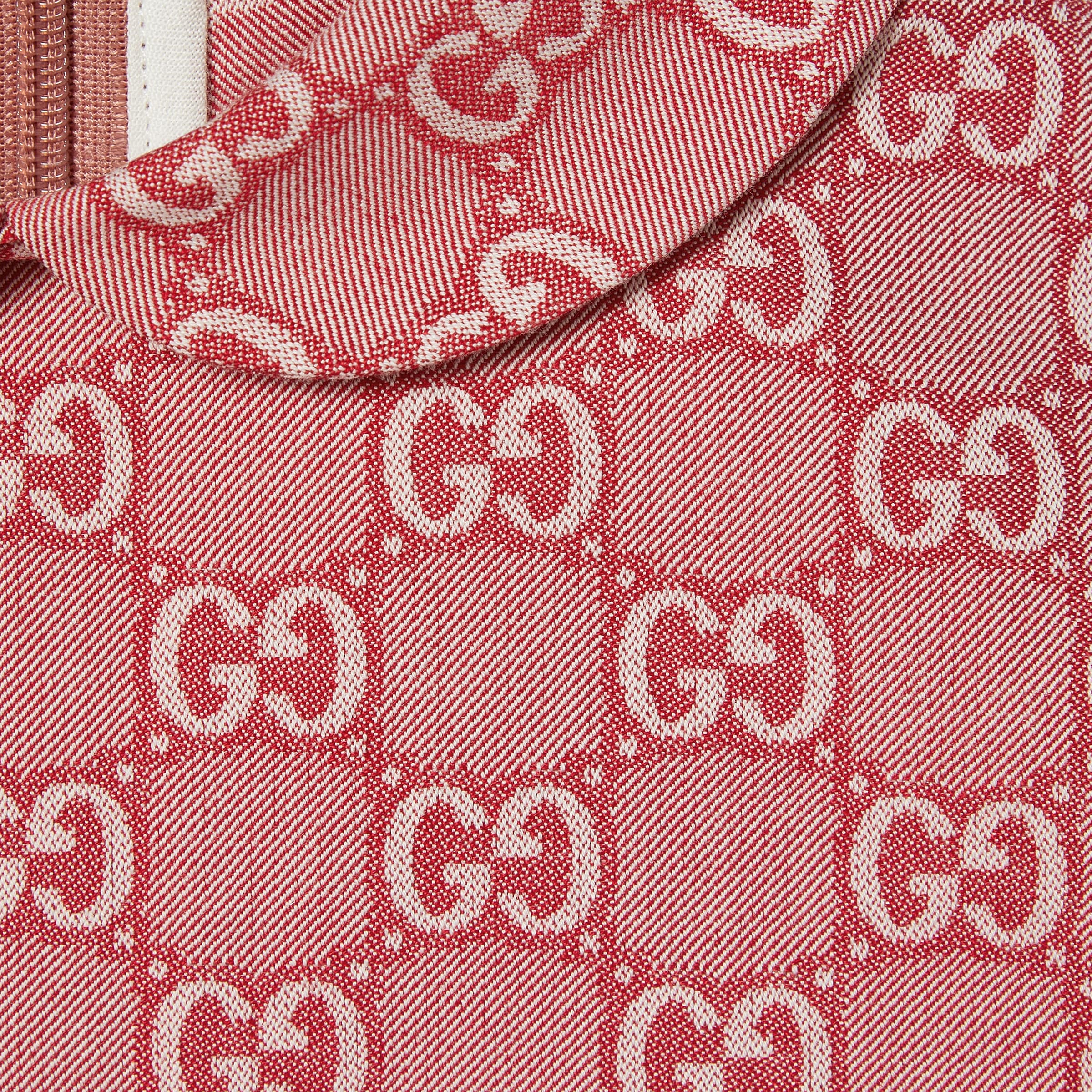GUCCI ツイードレッドコート Tweed jacket with Round Interlocking G in Red Ready-to-wear
