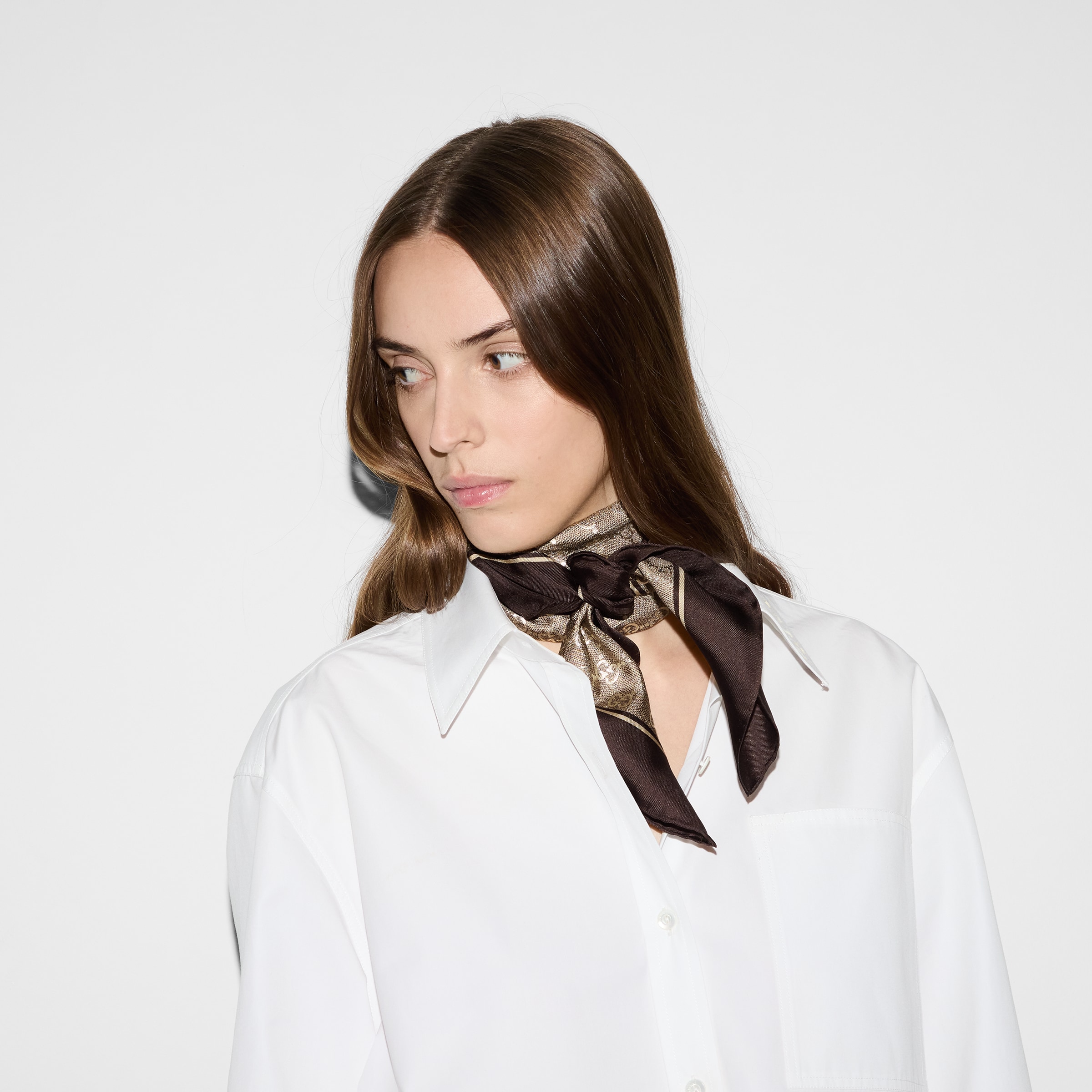 812251_3G001_9865_004_100_0000