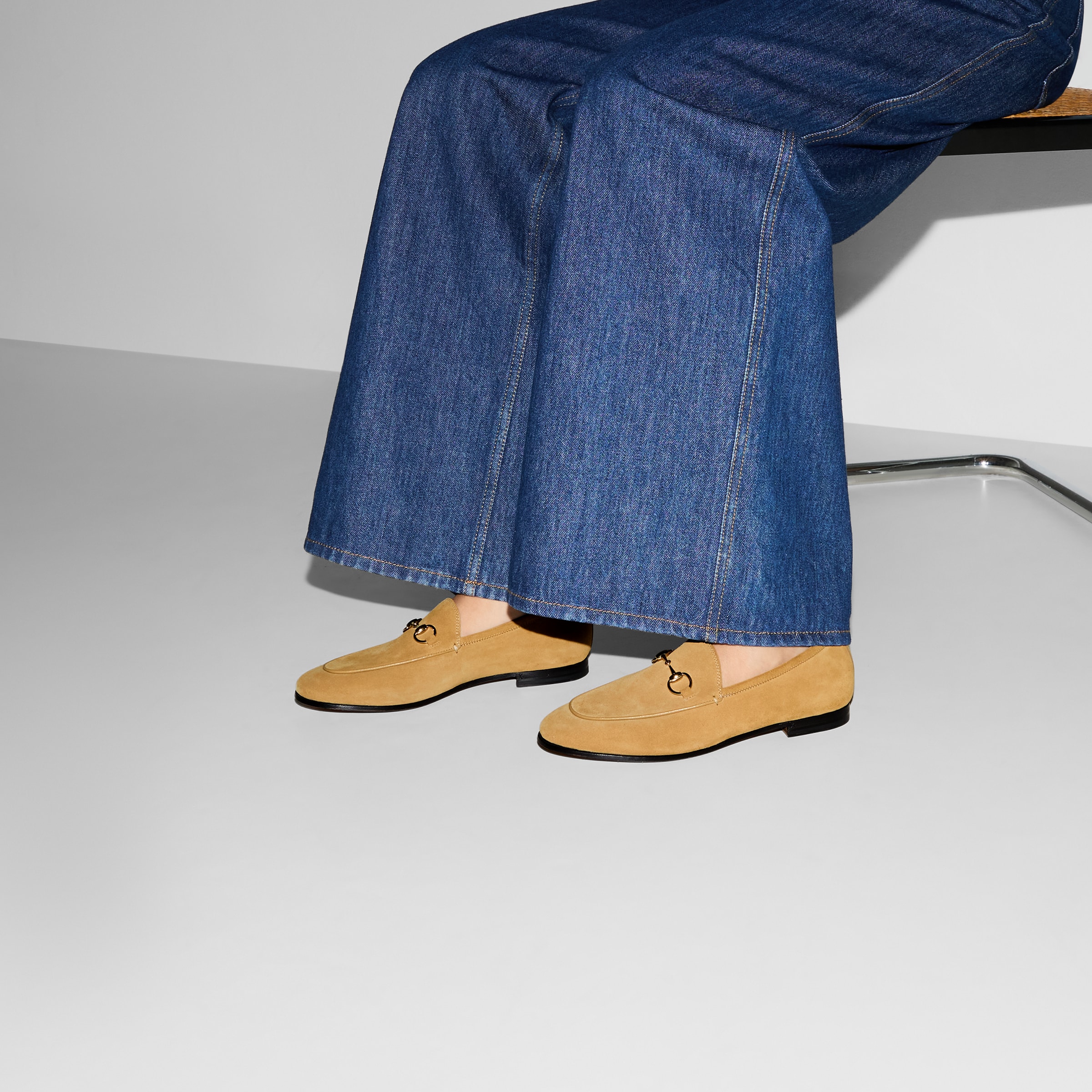 【関税込み】グッチ ジョーダン スリッポン ローファー Women's Gucci Jordaan loafer in light beige suede | GUCCI® US