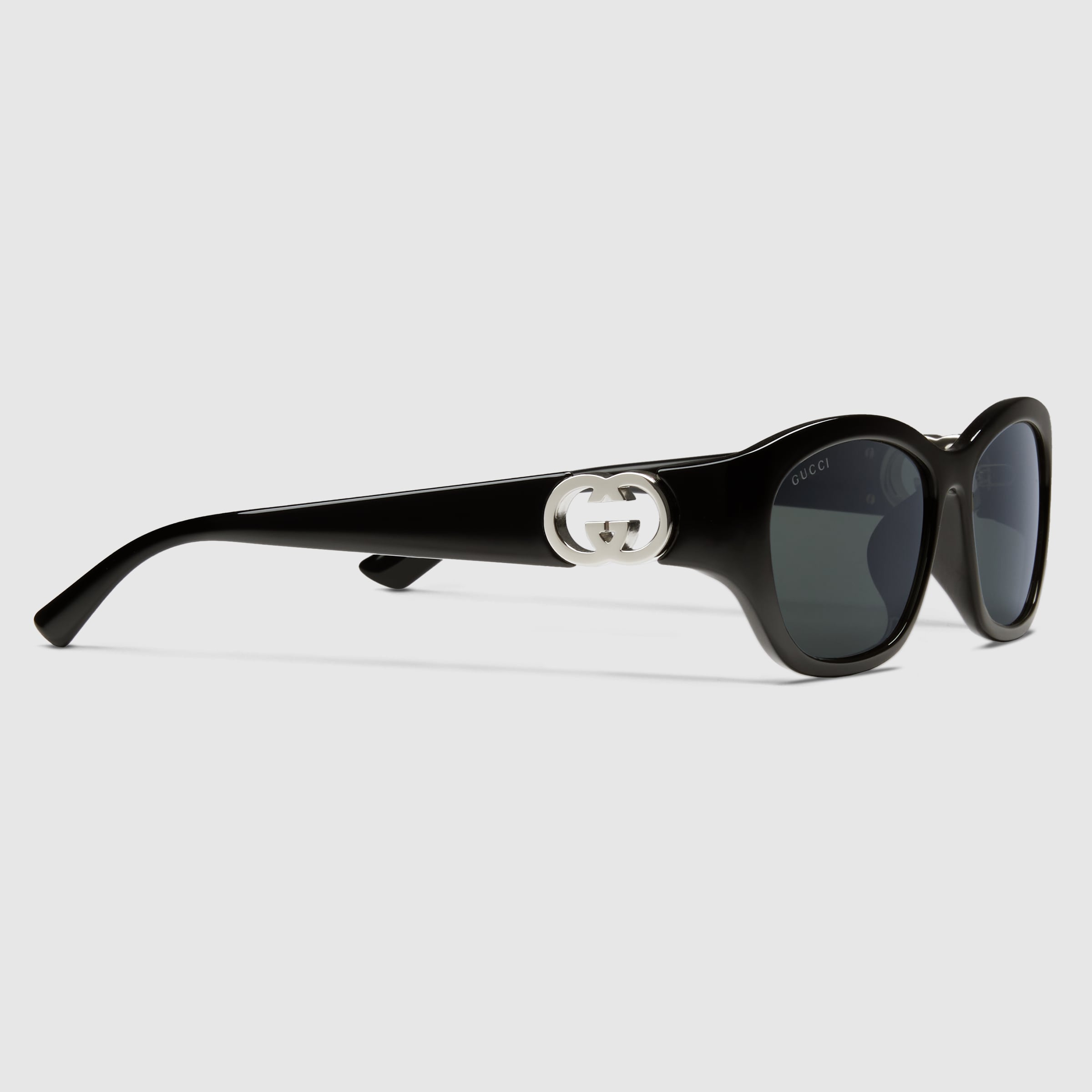 【☆新品！未使用】GUCCI グッチ スクエア型サングラス ブラック 希少カラー 希少モデル】GUCCI グッチ サングラスGG1818SK 001 キャットアイ