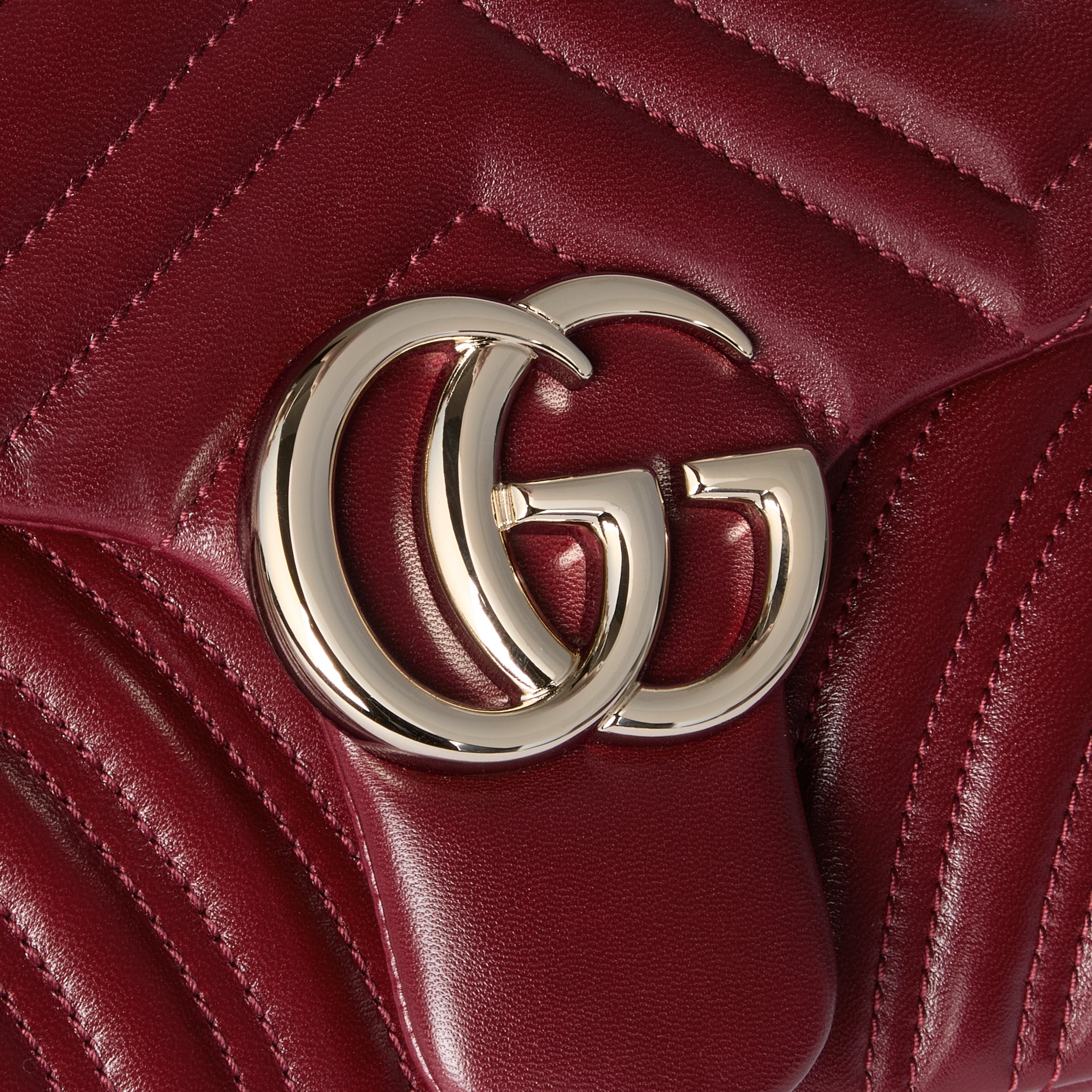 GG Marmont medium shoulder bag in Rosso Ancora red leather | GUCCI® ZA