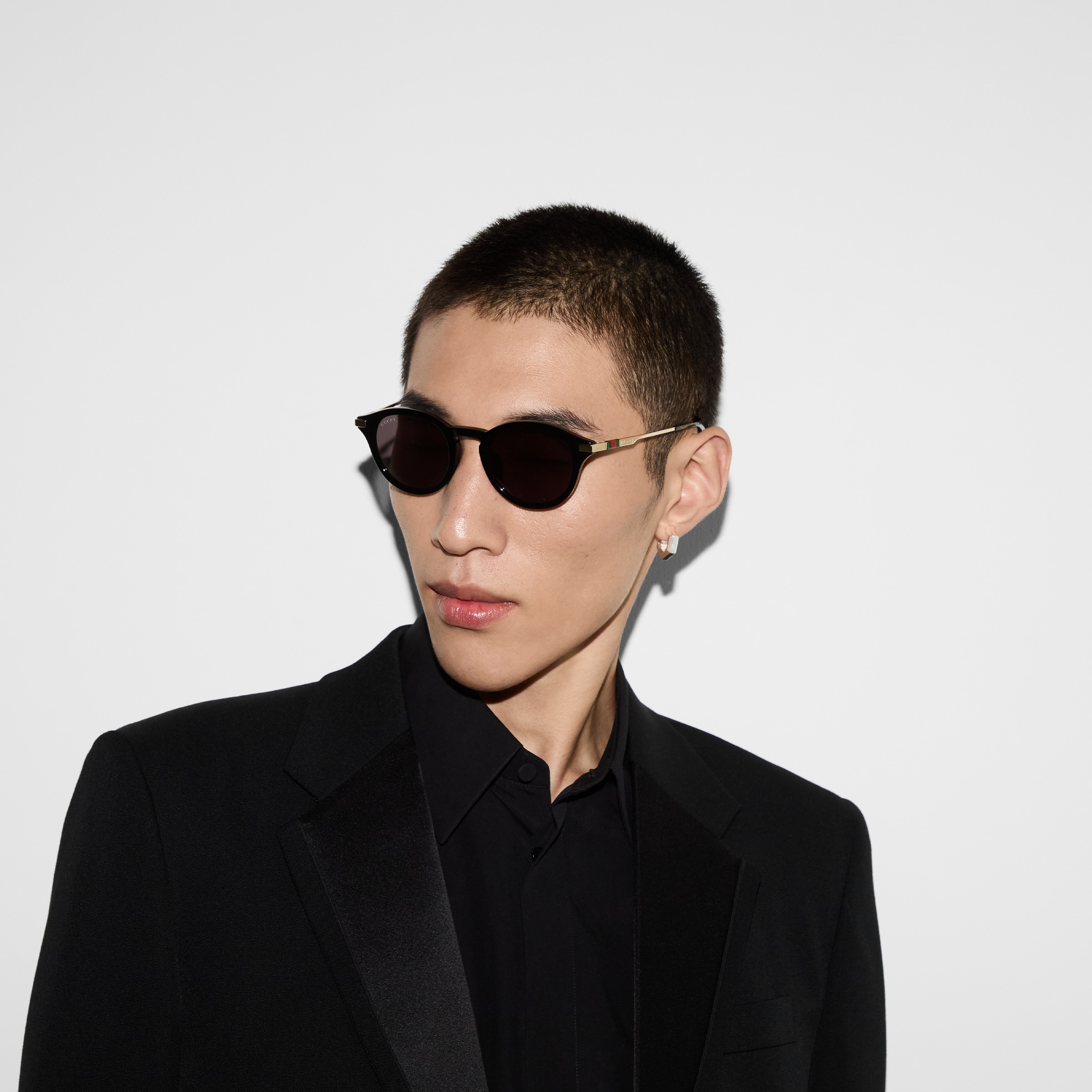 GUCCI ブラック ラウンド型 サングラス 778270_J0740_1012_003_100_0000