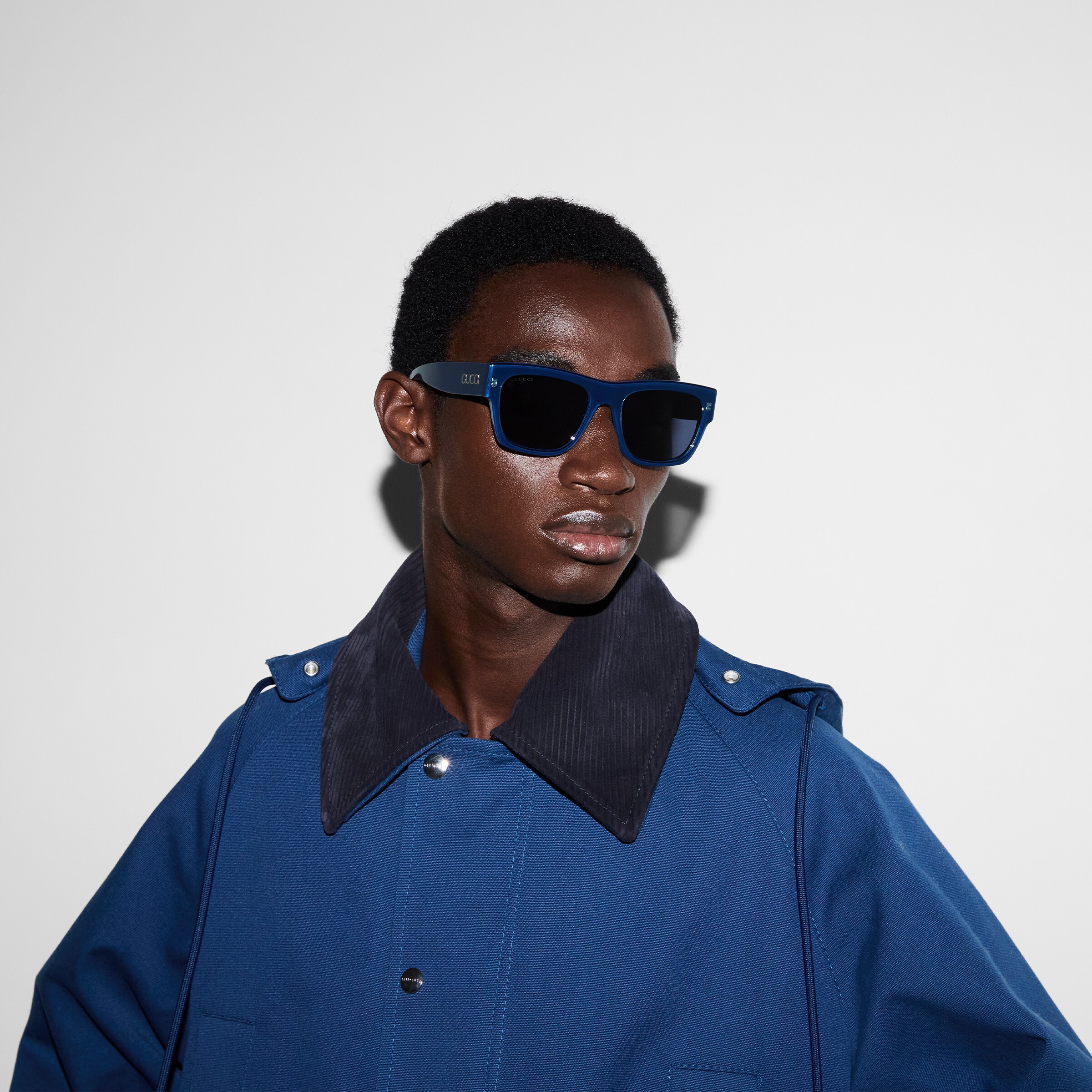 819597_J0740_4340_003_100_0000