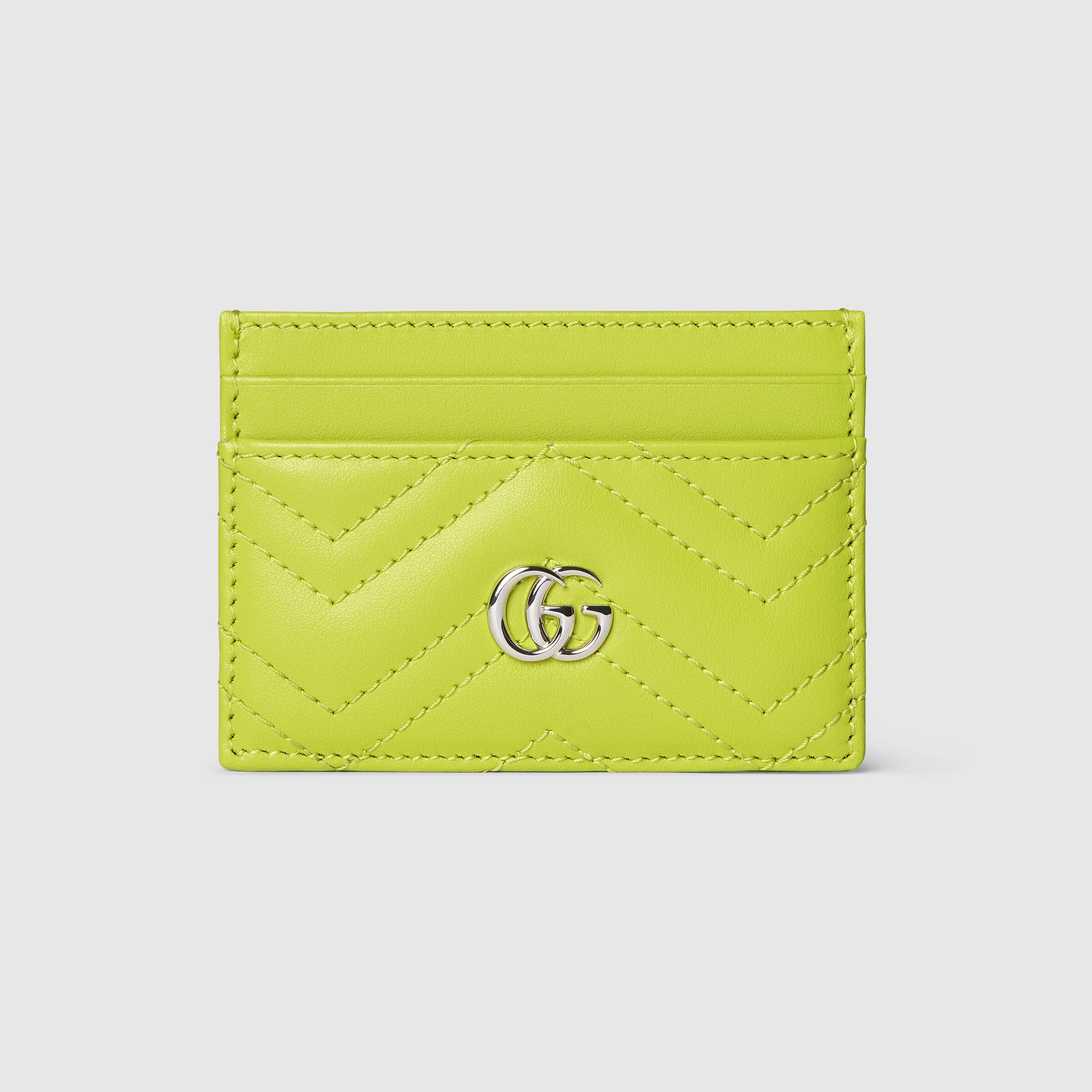 小物 Gucci card case GG Marmont card case in bright green leather | GUCCI® CA