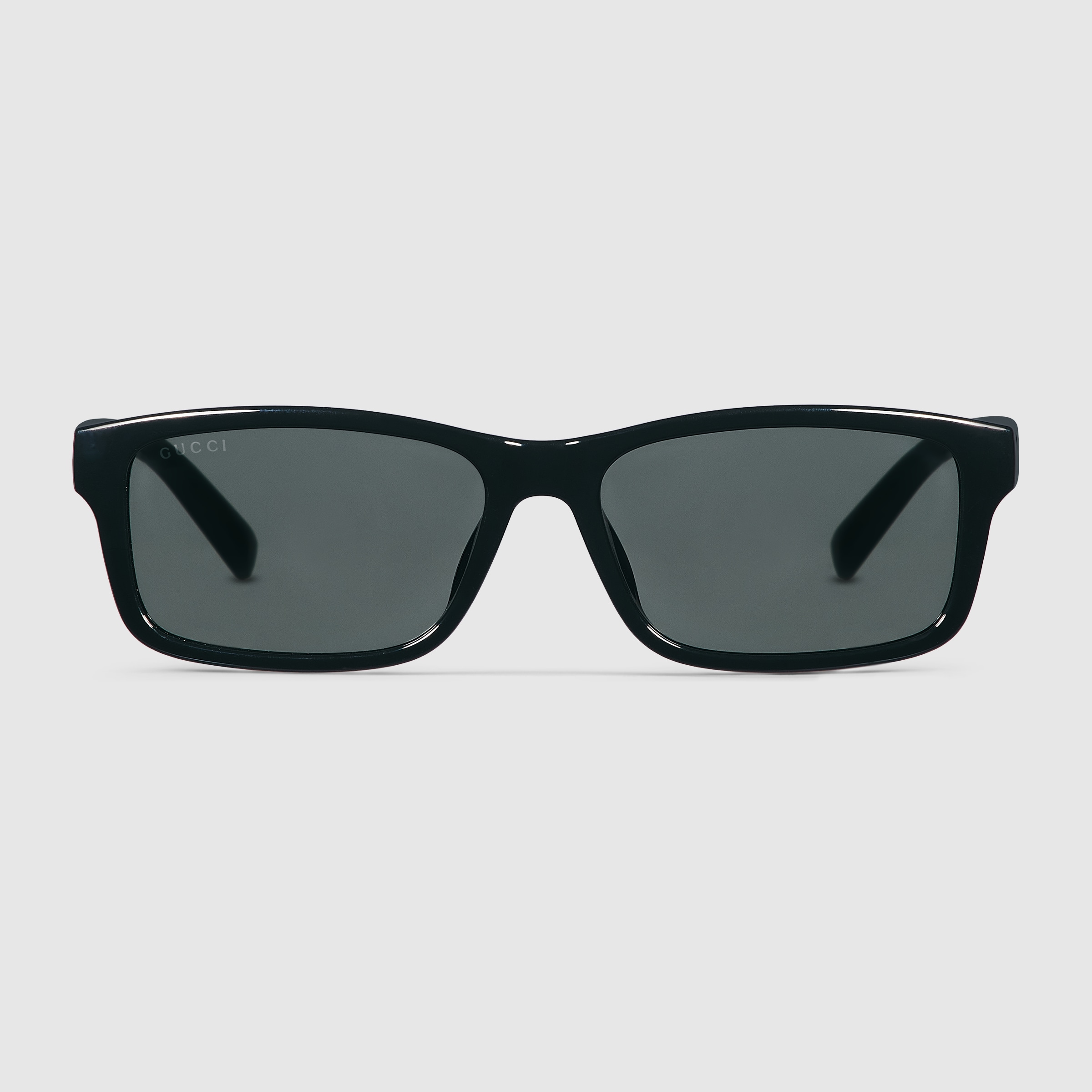 GUCCI サングラス GG2986 上品 スクエア 小顔効果 シルバー金具 黒 GUCCI サングラス GG2986 上品 スクエア 小顔効果 シルバー金具