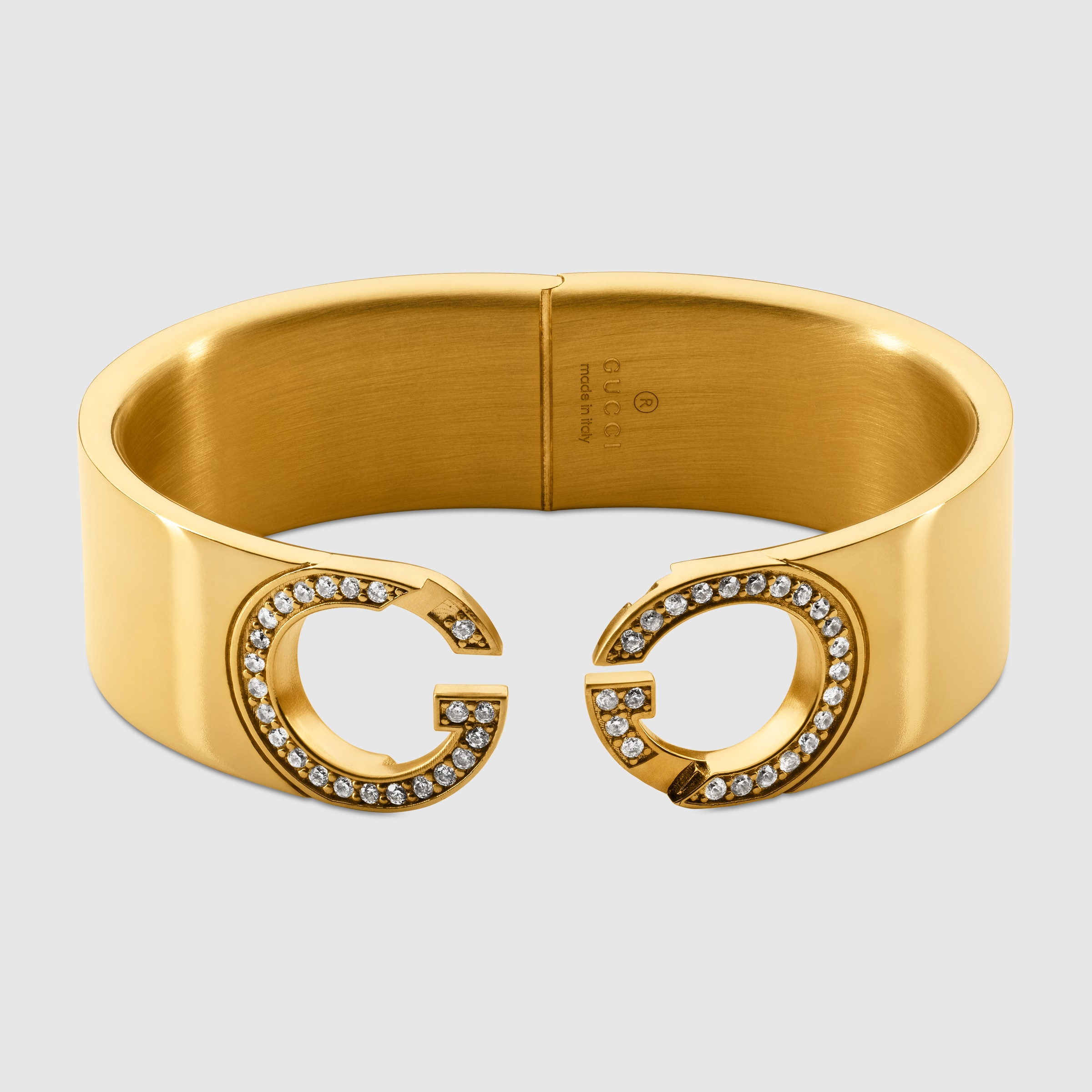 グッチ インターロッキング〕クリスタル カフブレスレット ・ゴールド