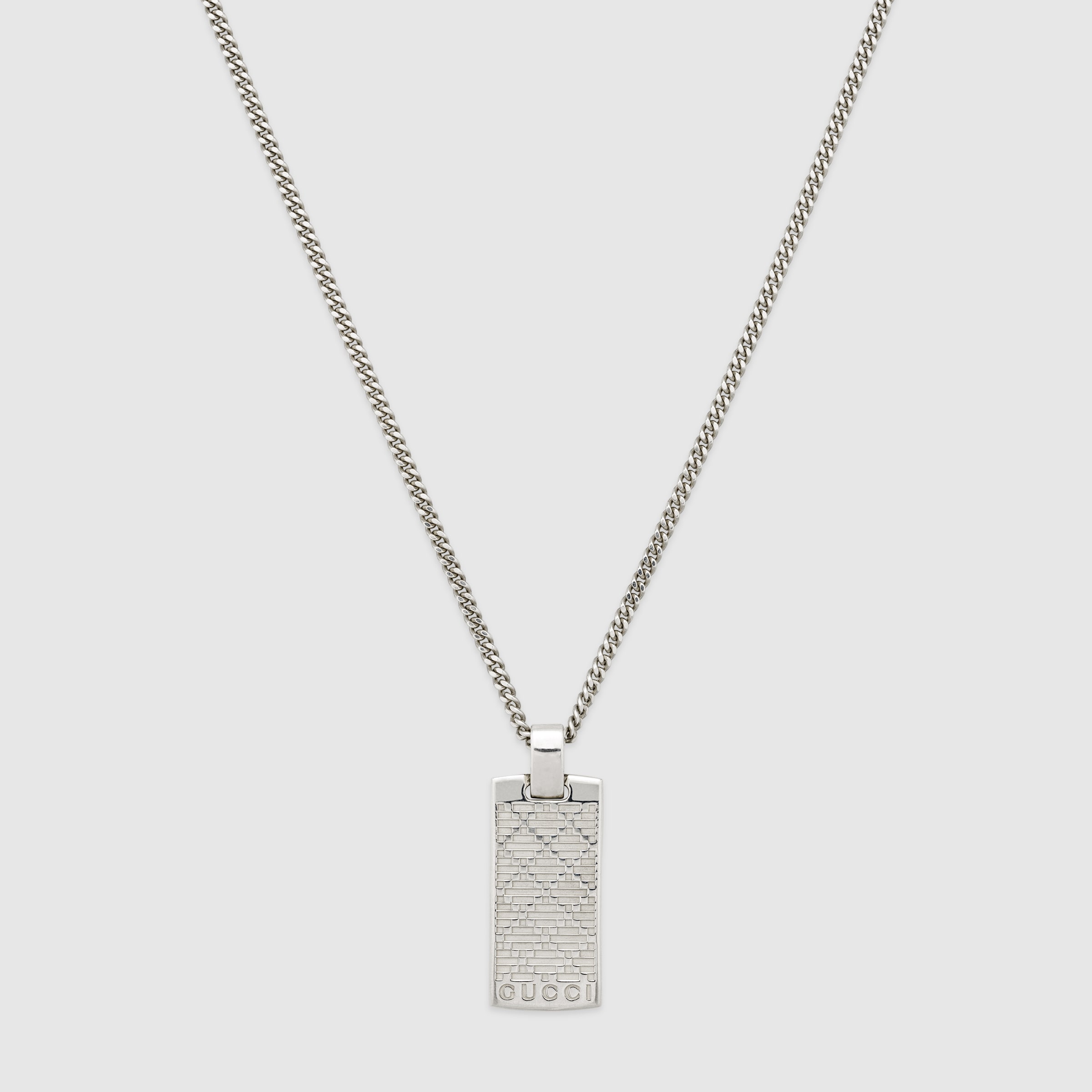 843607_J8400_0818_002_100_0000