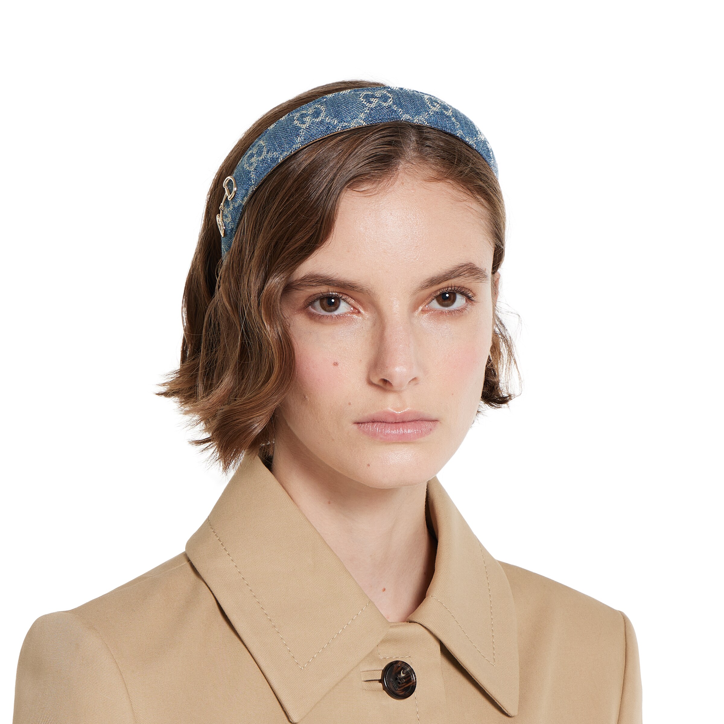 836228_3HBCU_4600_003_100_0000