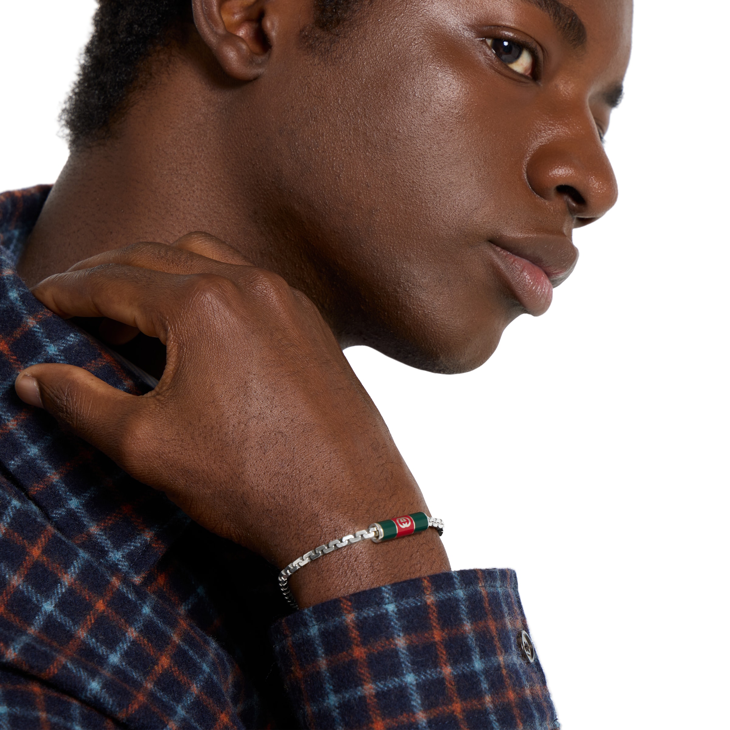 853846_J89L0_8518_003_100_0000