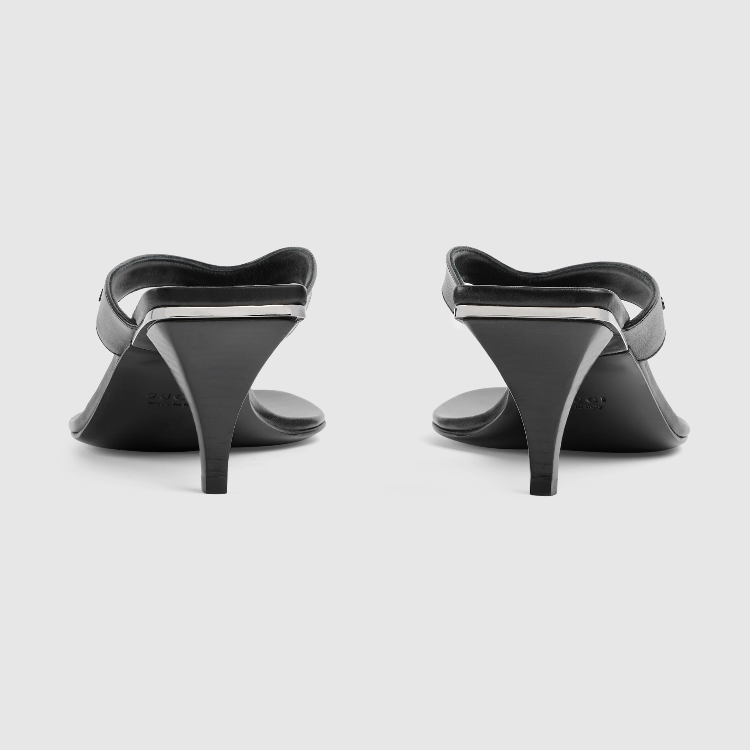 Women's Vittoria thong in black leather | GUCCI® US
