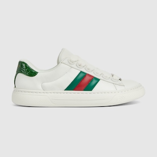 Sneaker Ace donna con ricamo ape in pelle bianca GUCCI Italia