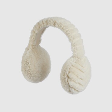 GUCCI GUCCI SHEARLING EAR MUFFS WITH DOUBLE G