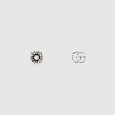 GUCCI Double G Flower Stud Earrings