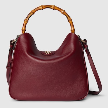 GUCCI Diana Medium Shoulder Bag