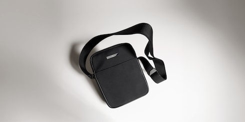 구찌 태그 스몰 크로스바디 백