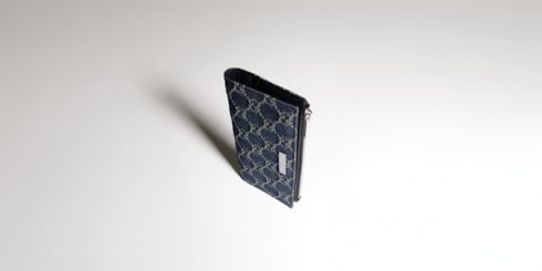 饰Gucci标牌长款钱包