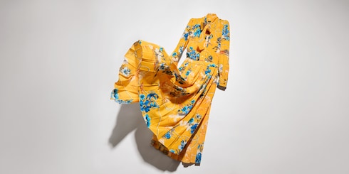 Kleid aus bedruckter Seide
