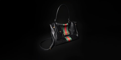 Mittelgroße Paparazzo Henkeltasche
