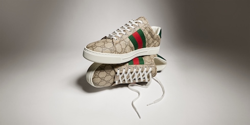 Tenis Gucci Ace con tribanda Web para hombre