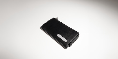 美品 ❣ グッチ メタルケース メタルタグ付き カードケース ・ブラックレザー | GUCCI公式