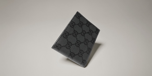 Gucci Essence Classic bi-fold wallet