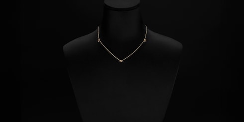Collier à pendentif 18 carats Gucci Interlocking