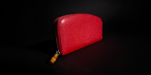 Brieftasche mit Rundumreißverschluss und Bambus-Detail
