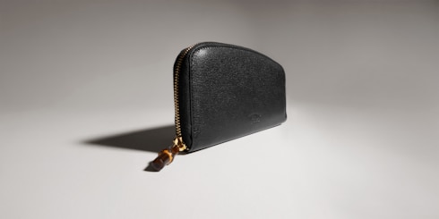 Zip around wallet with bamboo