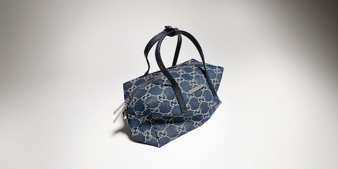 Bolsa boston pequeña con placa Gucci