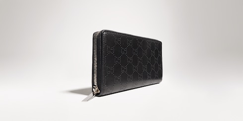 Aria zip around wallet